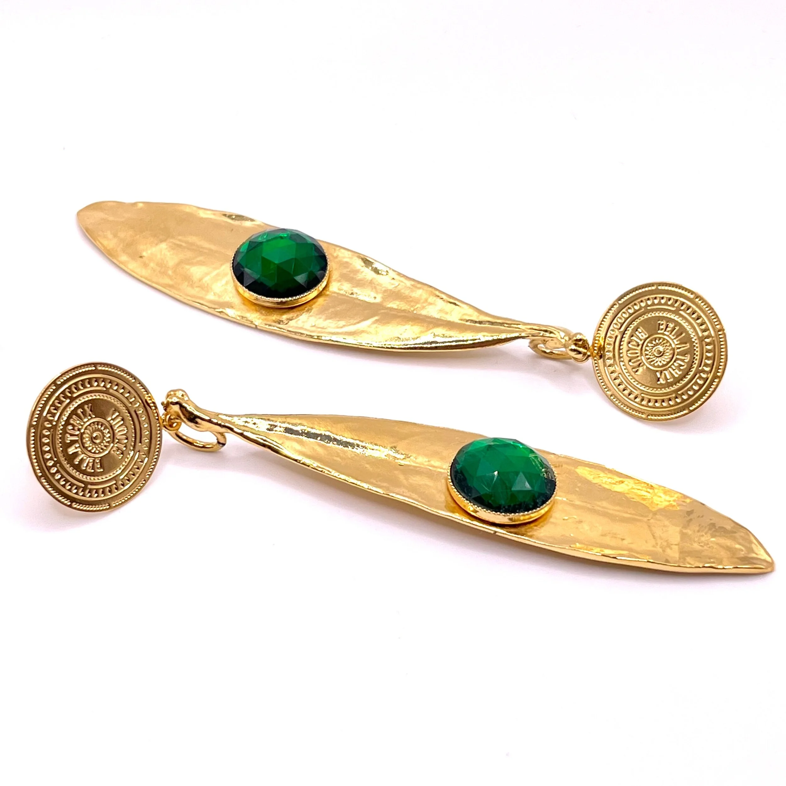 C9B75EDB-9408-4E3B-94AB-23331E0EFF33