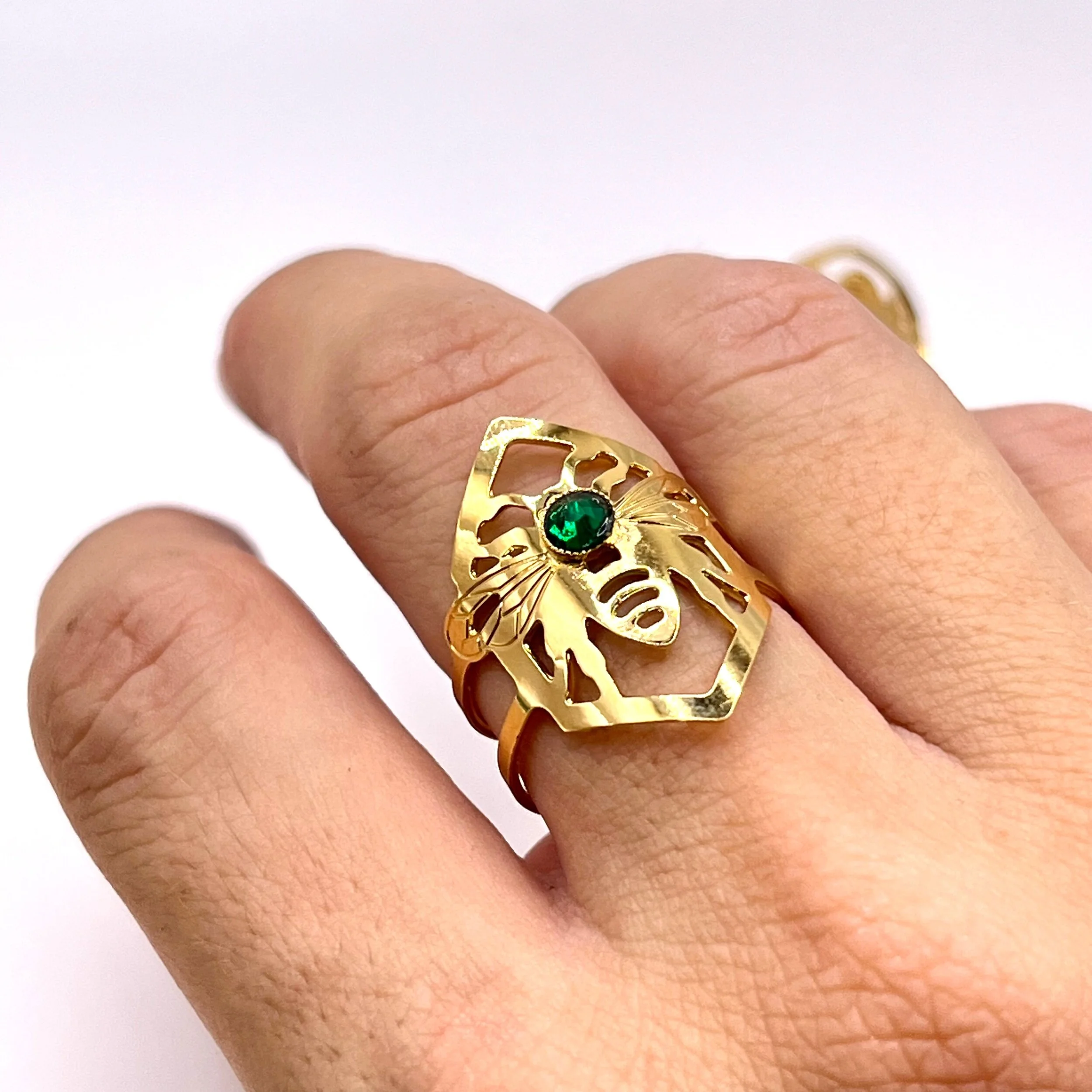 C6CB09C8-9C1F-4C80-8AED-E87AC65A96DC