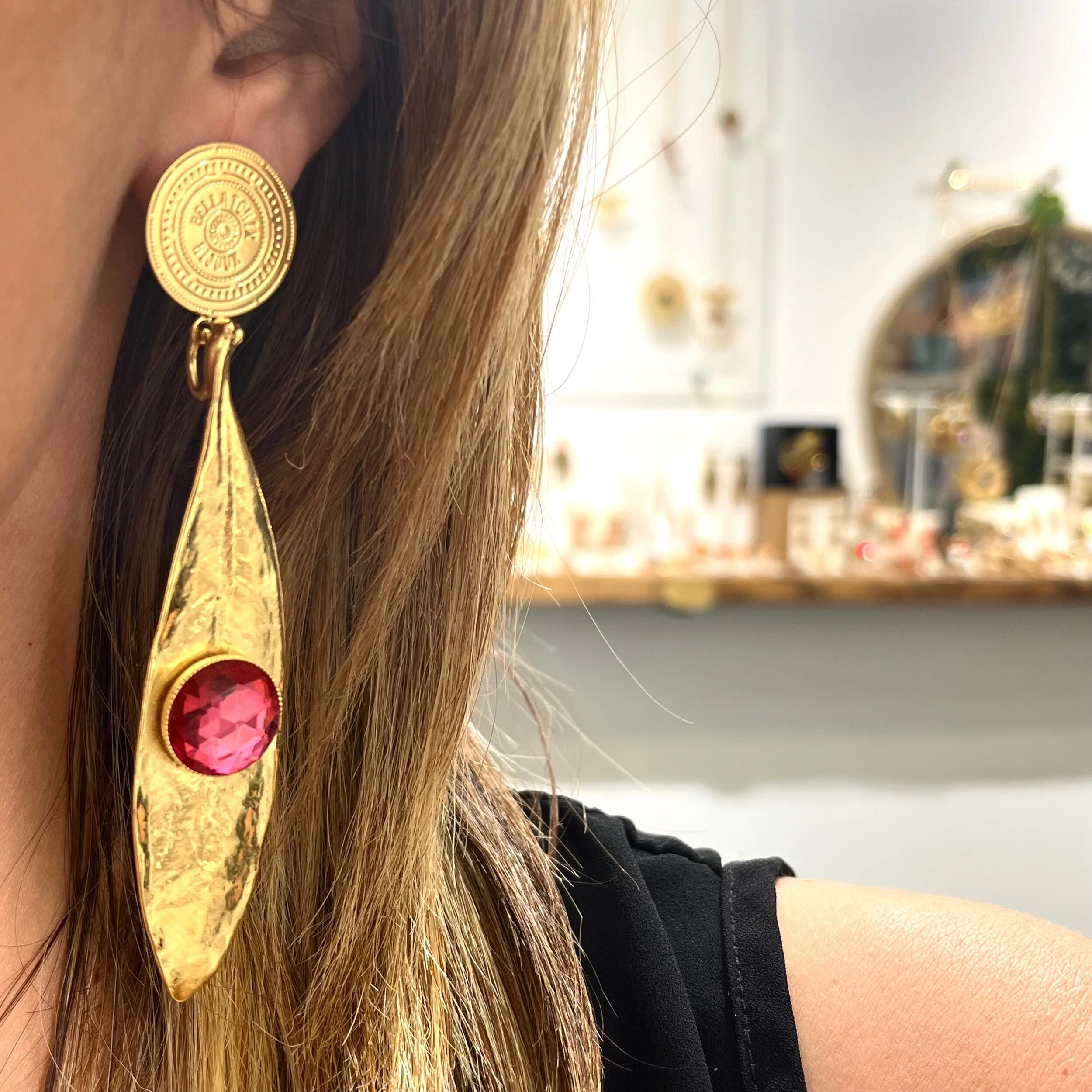 CA749E1C-7F00-44B6-A300-9B5221FEC33D