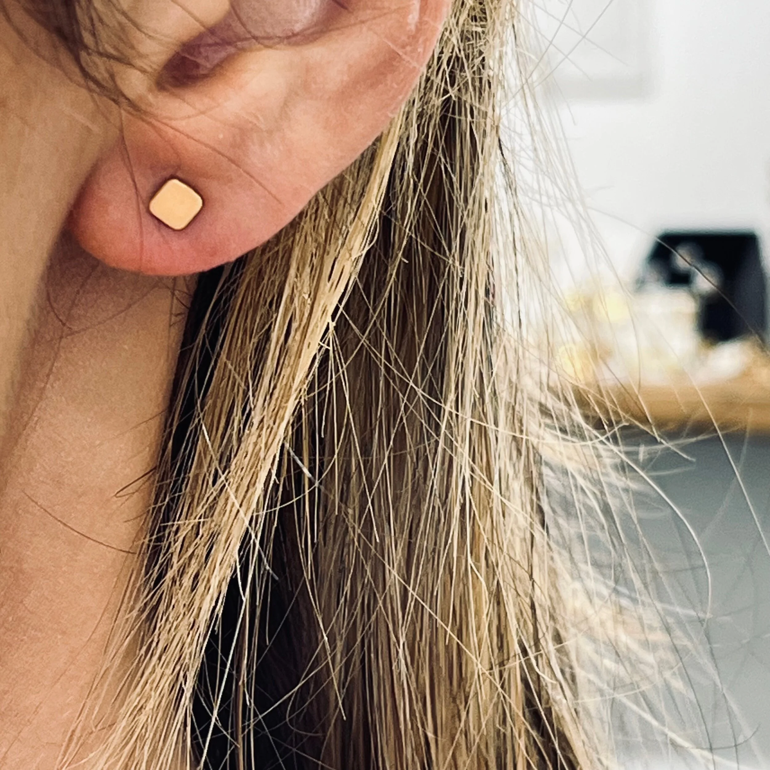 E8E3920C-23CD-427B-A913-05DCA6804DCB