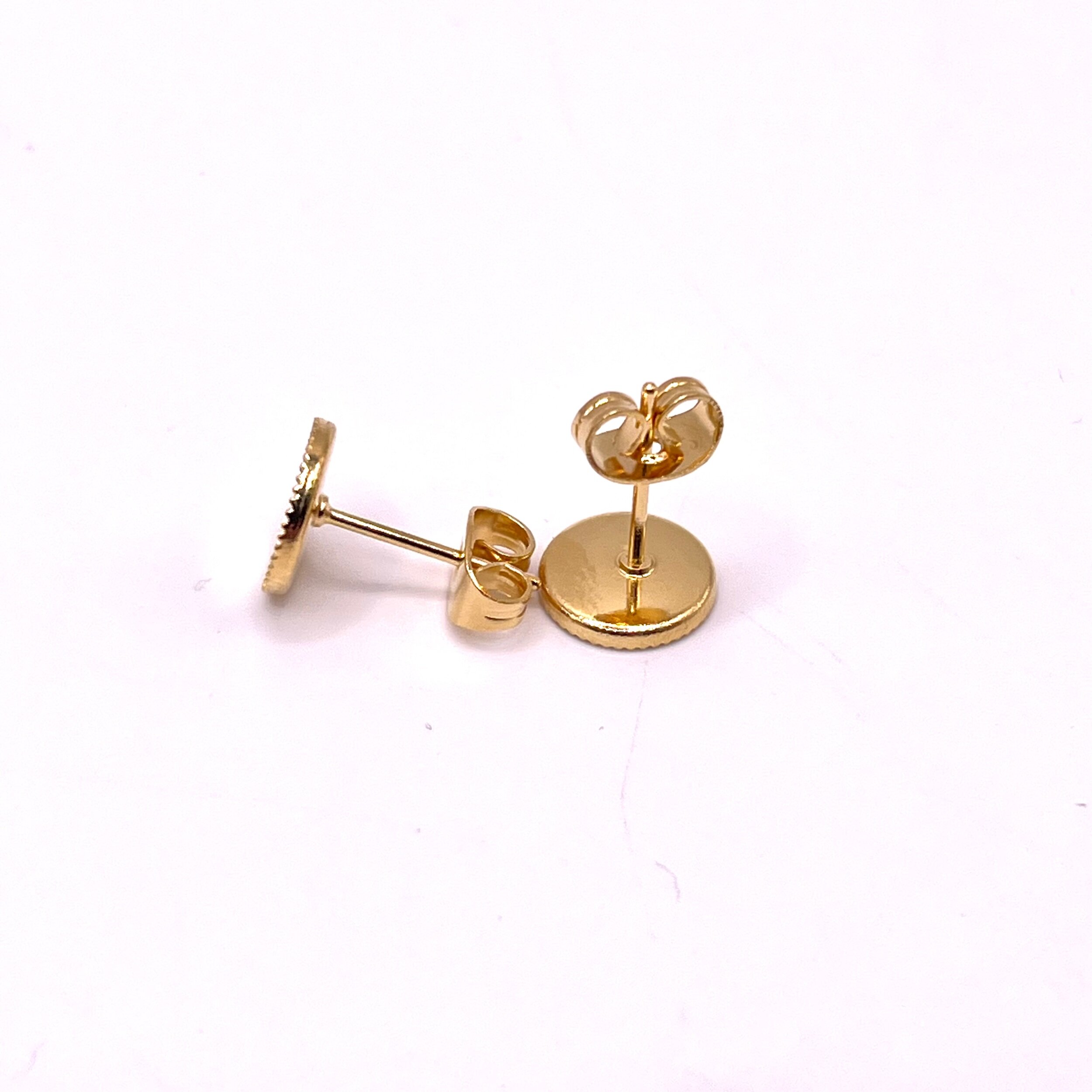 F821A712-FC5F-4023-A09C-22B4088B3512