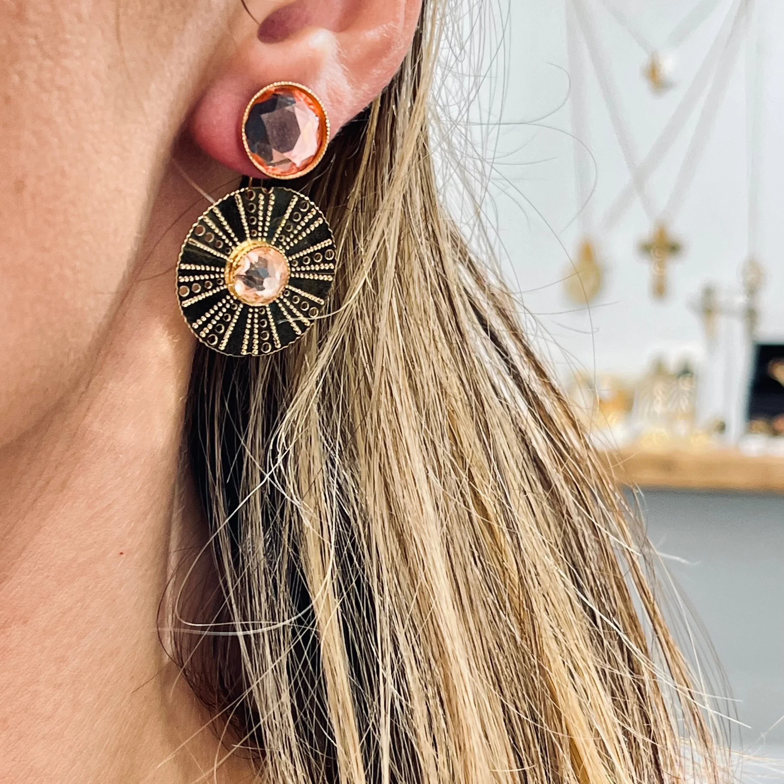 AEAA8D0B-A037-4932-AE9F-F319DB7A8F58