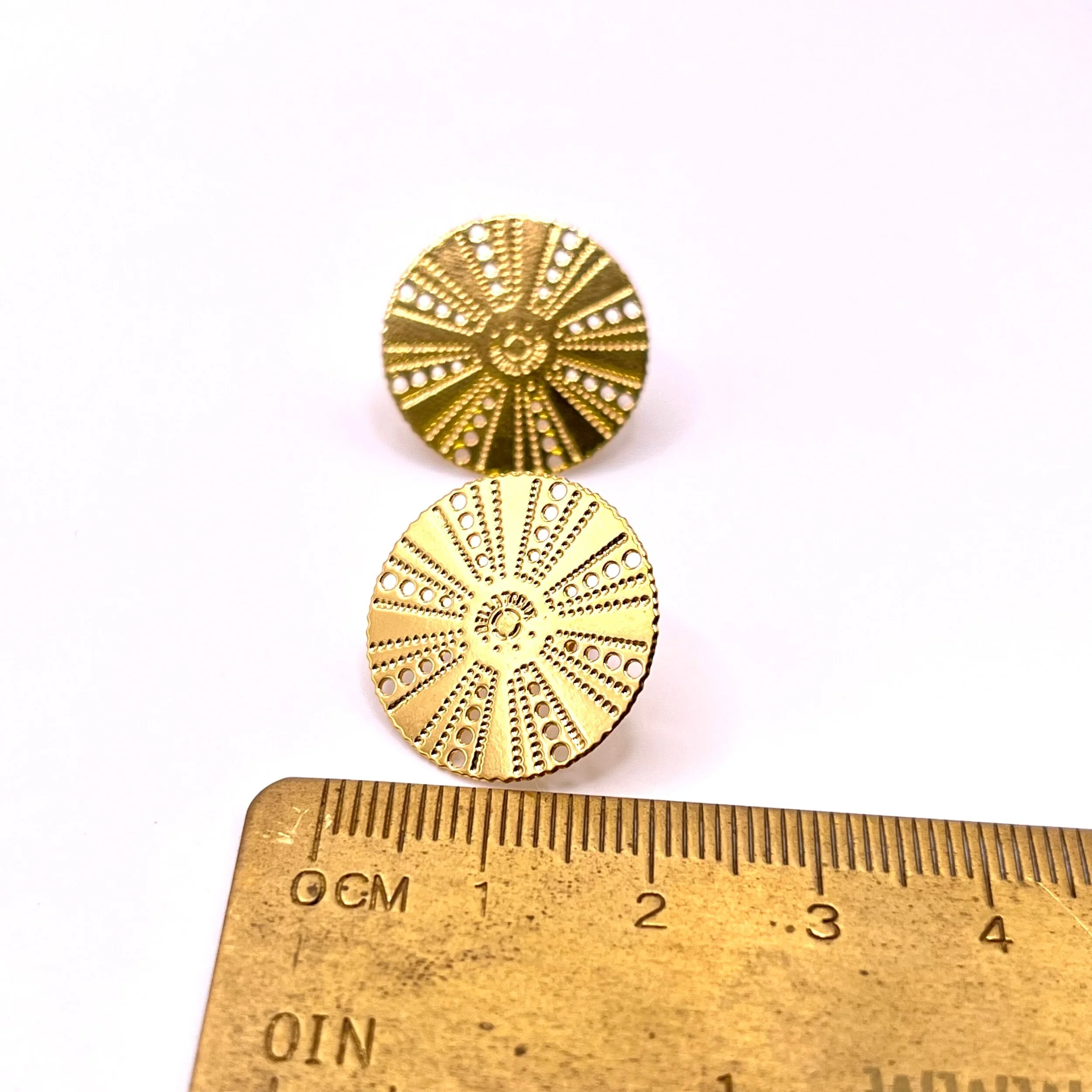 EBC7C913-E7EE-496F-84A9-C2856FC43E94