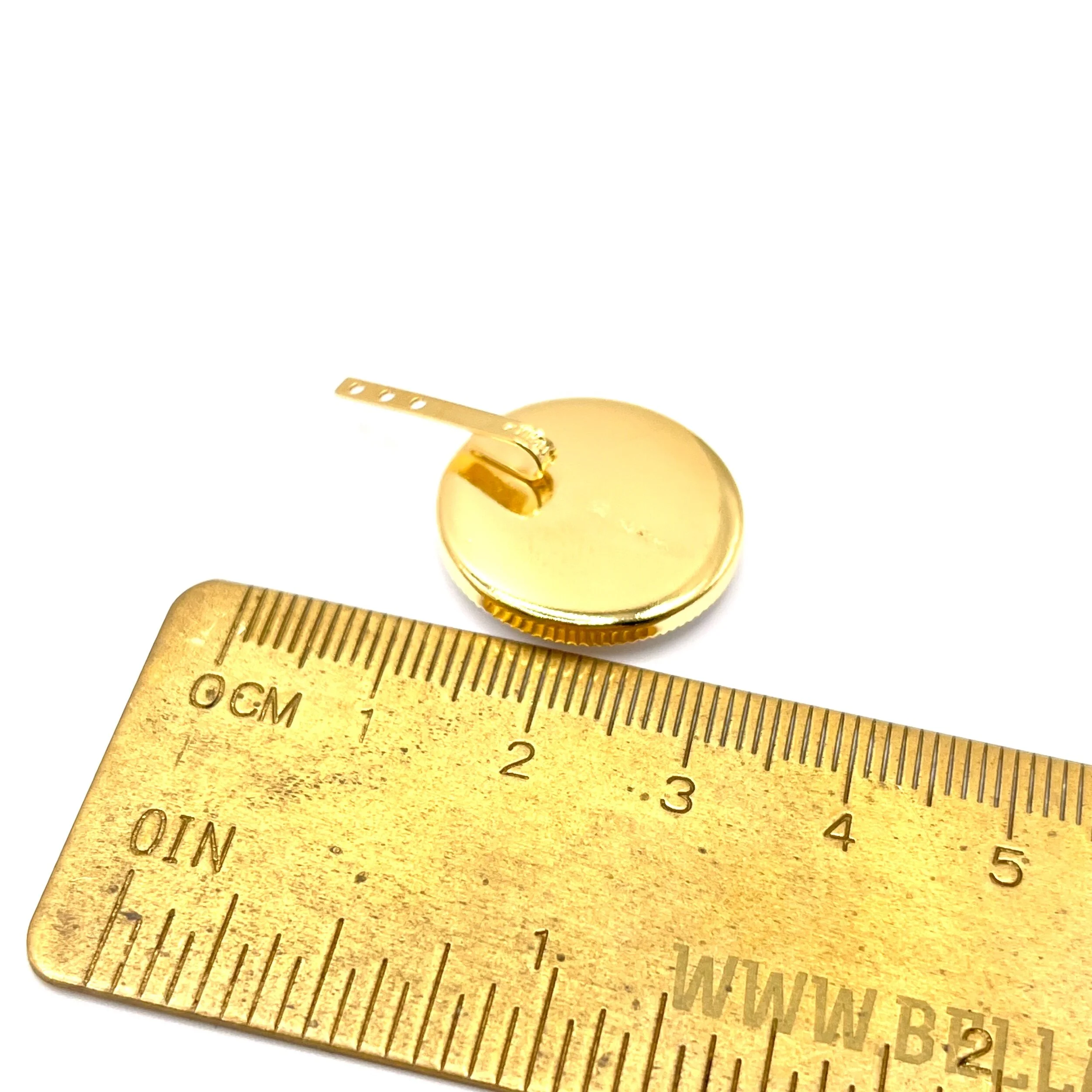 5605D6C1-70DC-4CA7-ABDC-B8F6251FDF5F