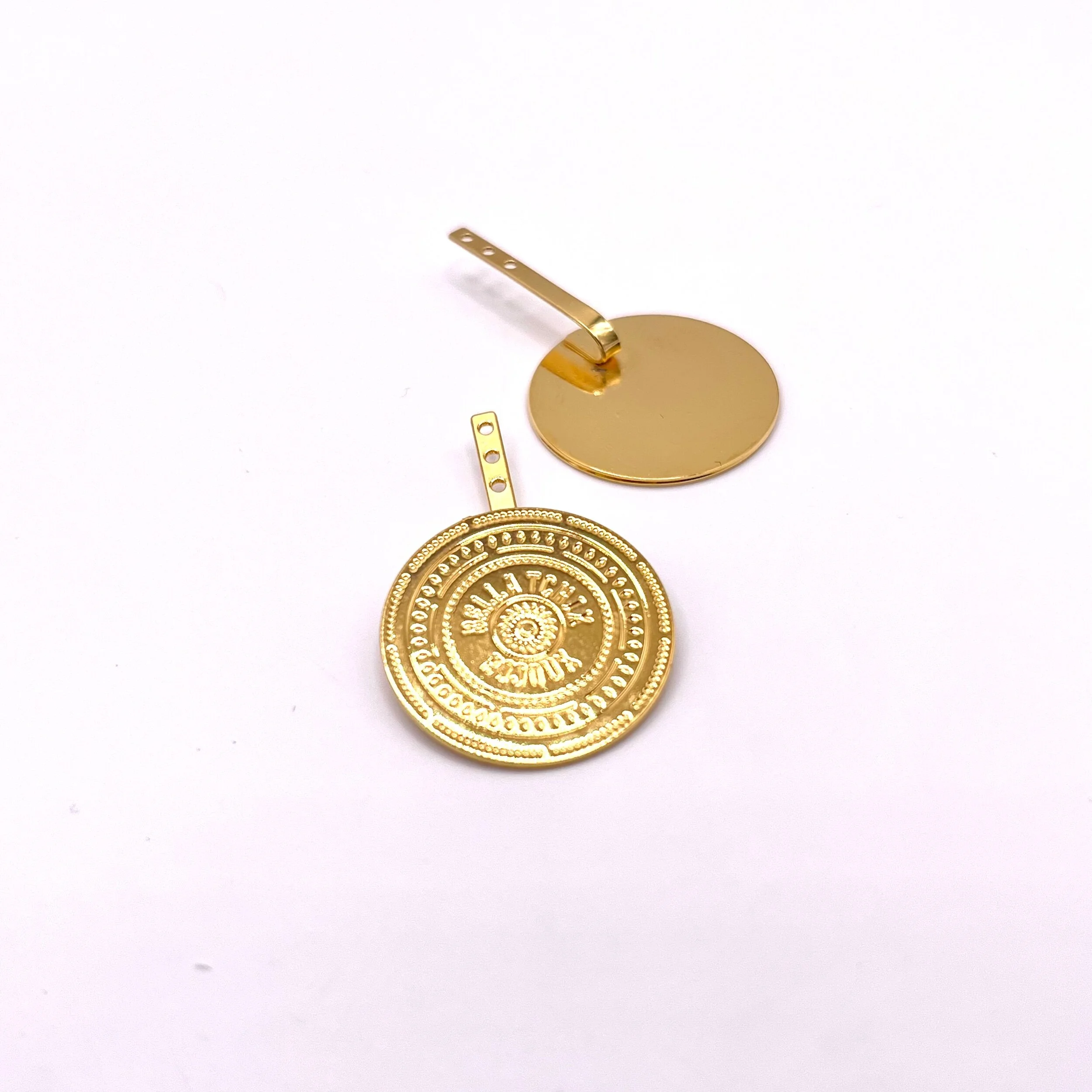 5E4E87A8-A33C-460C-99B1-C635615BB153