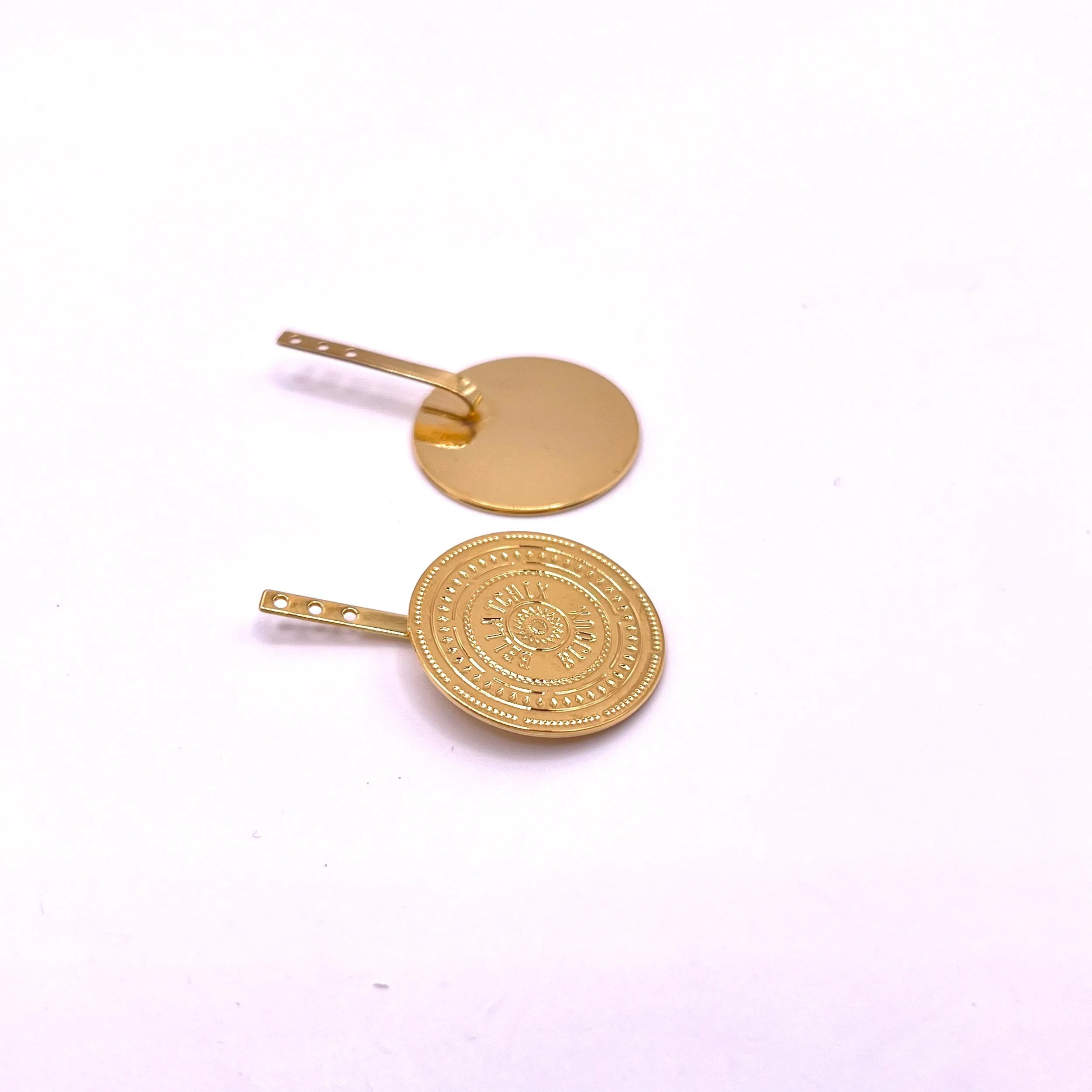 B6F7D06E-F97A-4CC9-8EF5-44CB962A9AD7