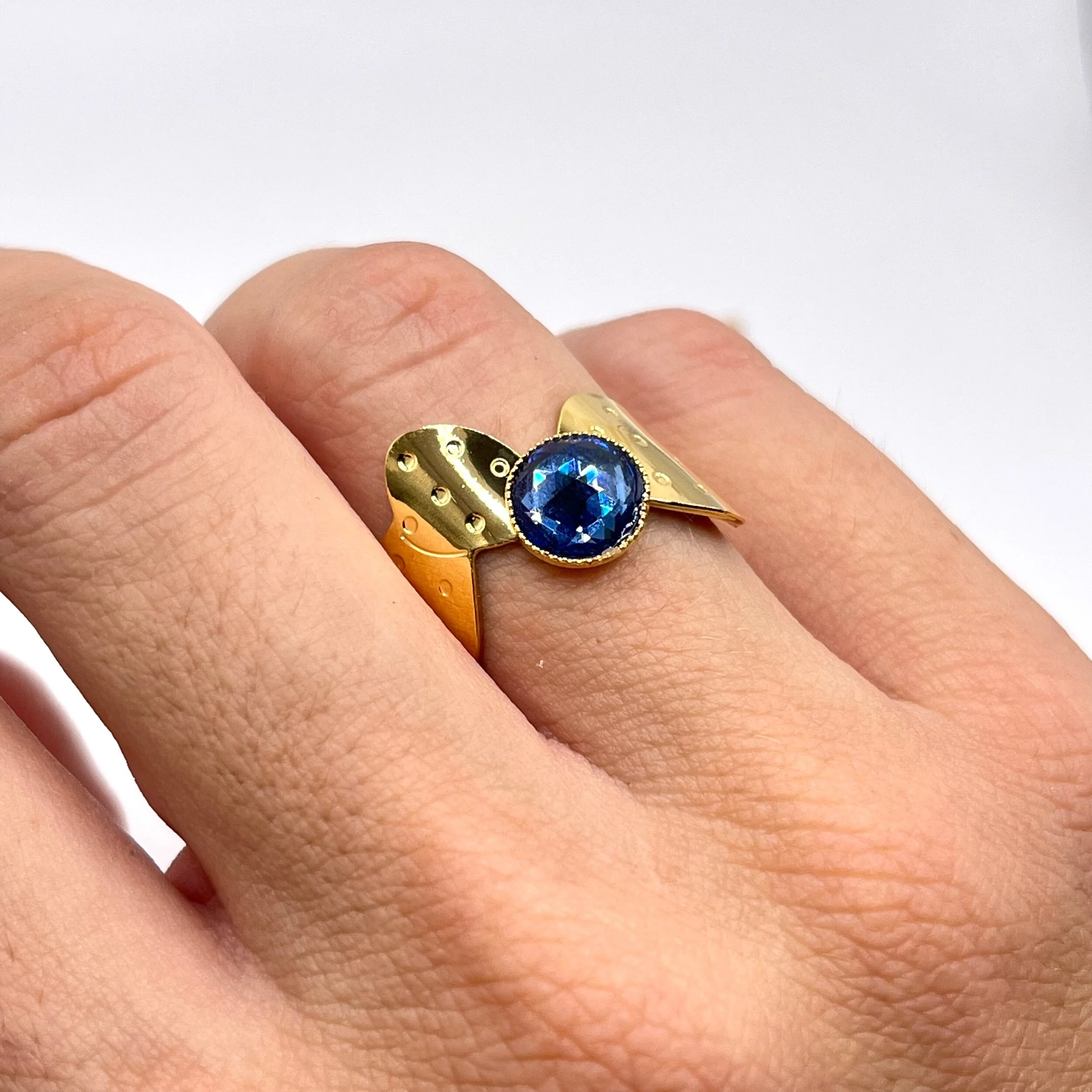 876B45BE-3879-4891-A227-7D486BE1C88B