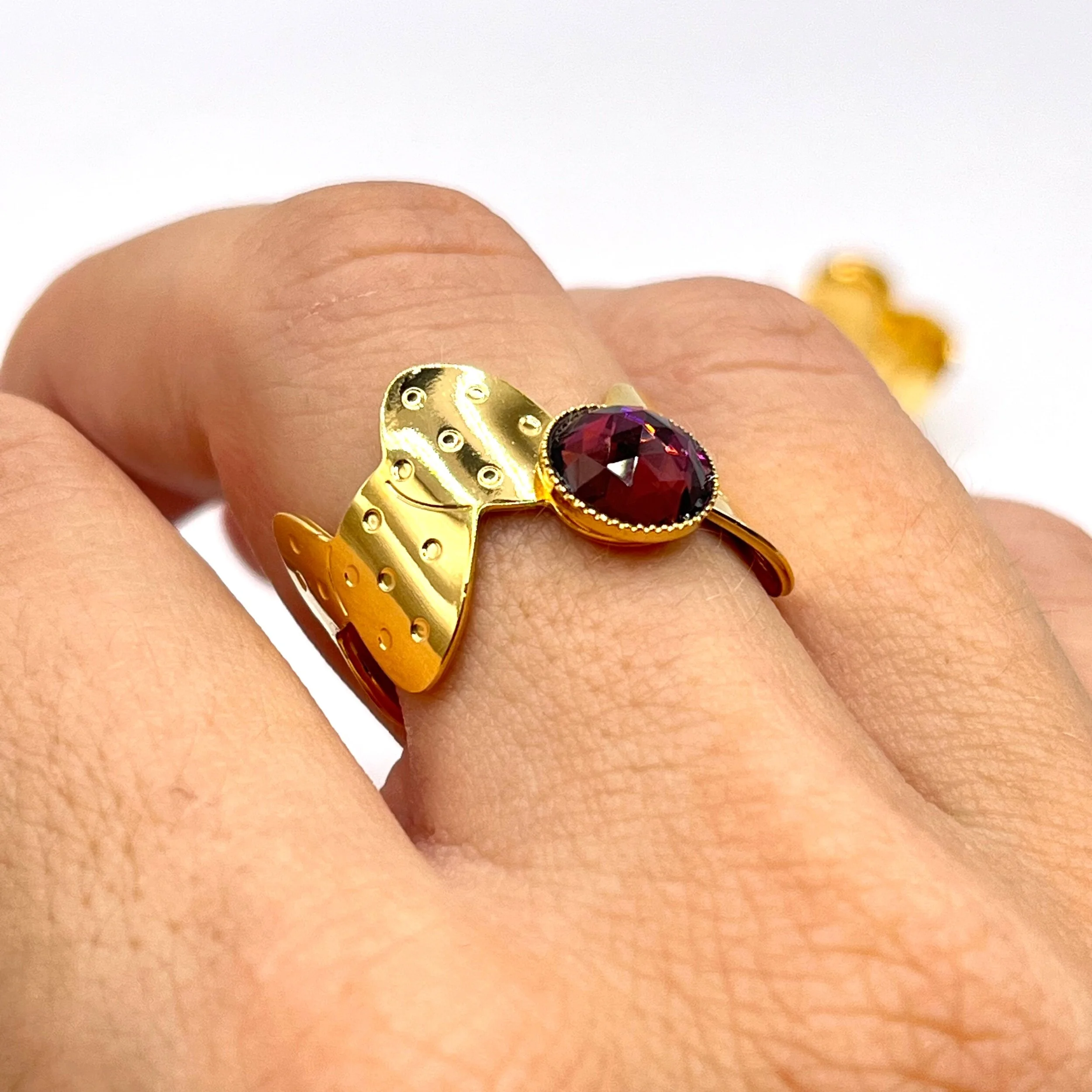 A92350BE-260D-4BD9-B2F4-D1998E3459B2