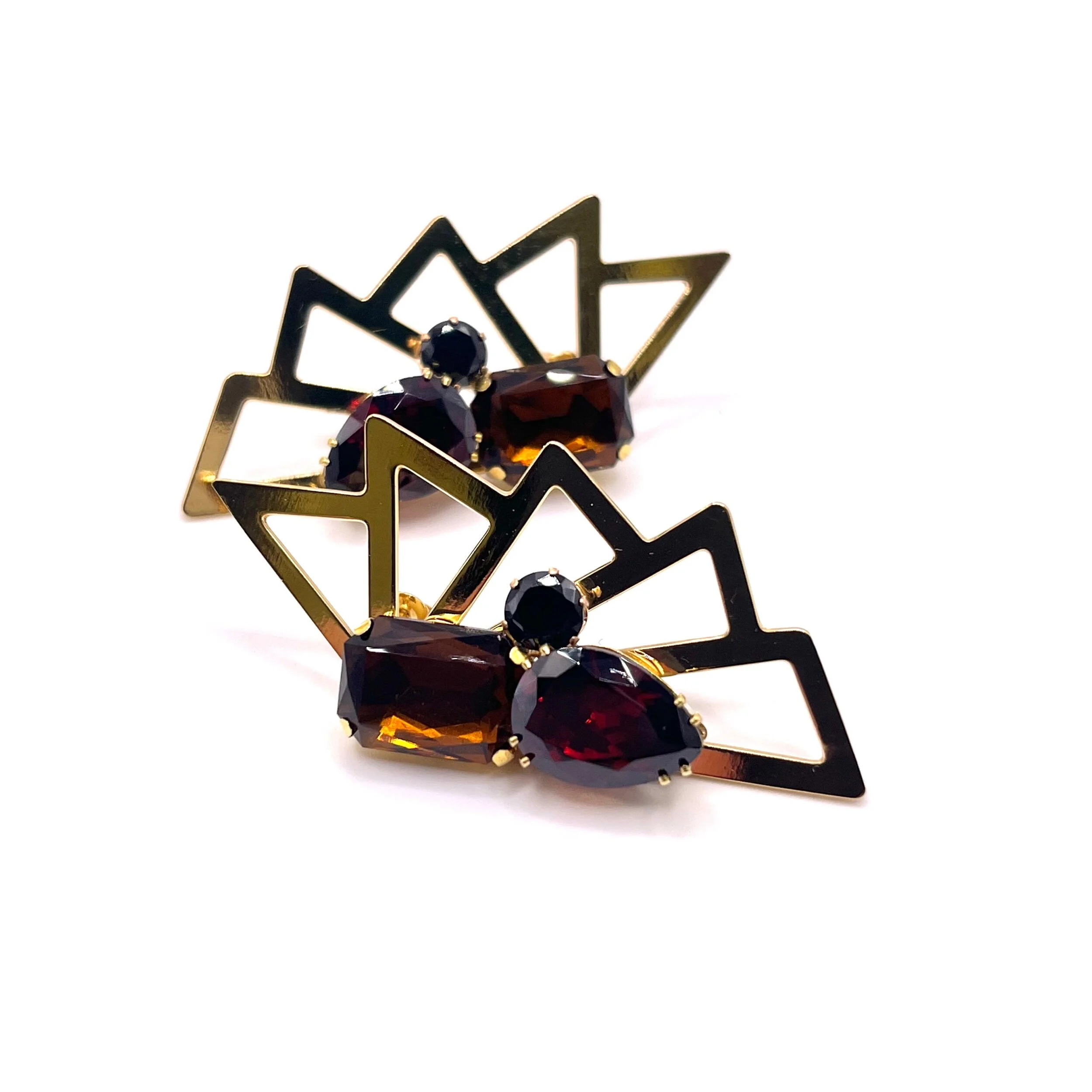 CC660E83-FD72-44C5-B818-5B32A4B6D77B