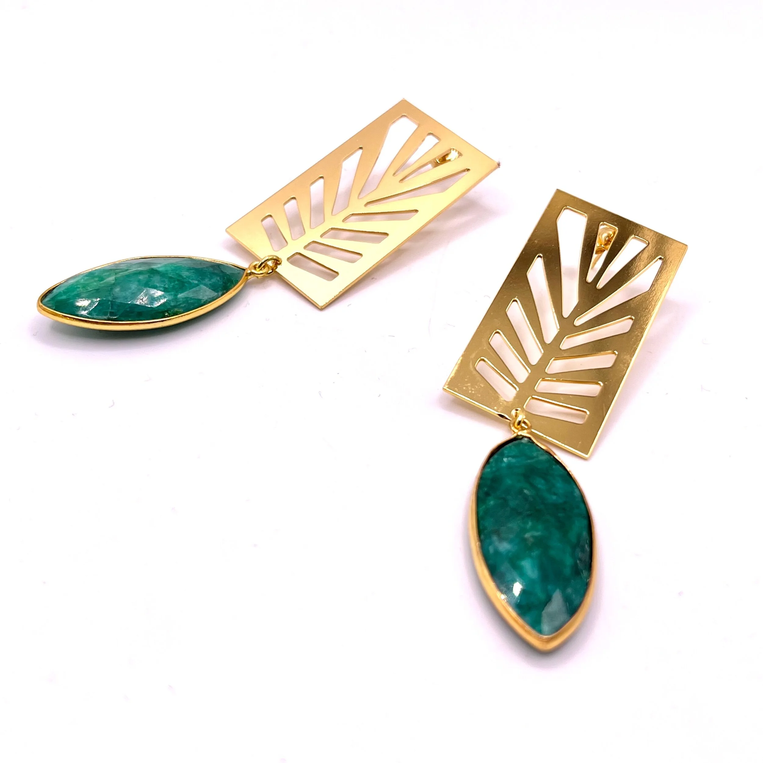 94F49270-0EEA-4EE7-AE53-8D1E1B33B9A7