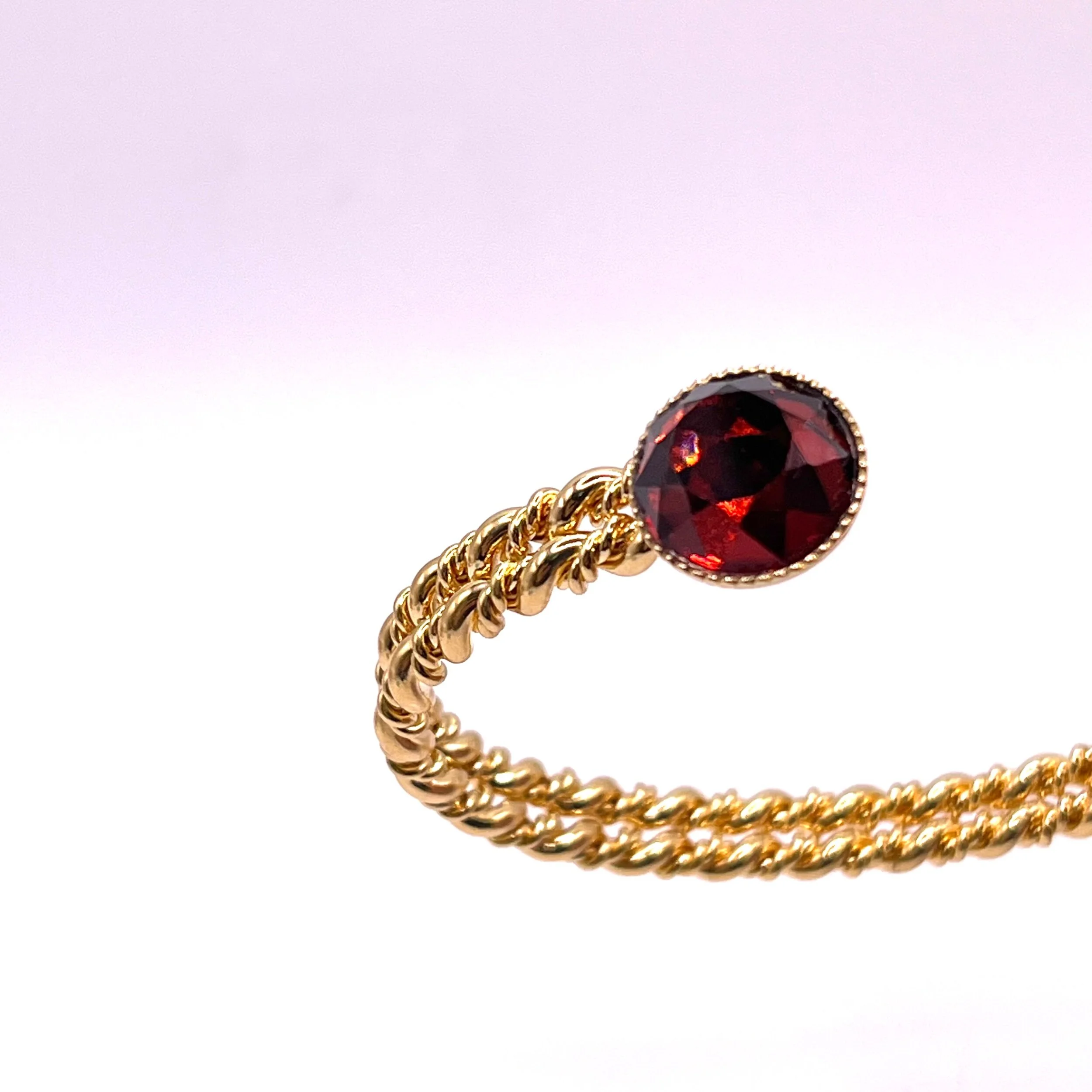 FC89A682-8D70-470E-85AC-2616662611E2