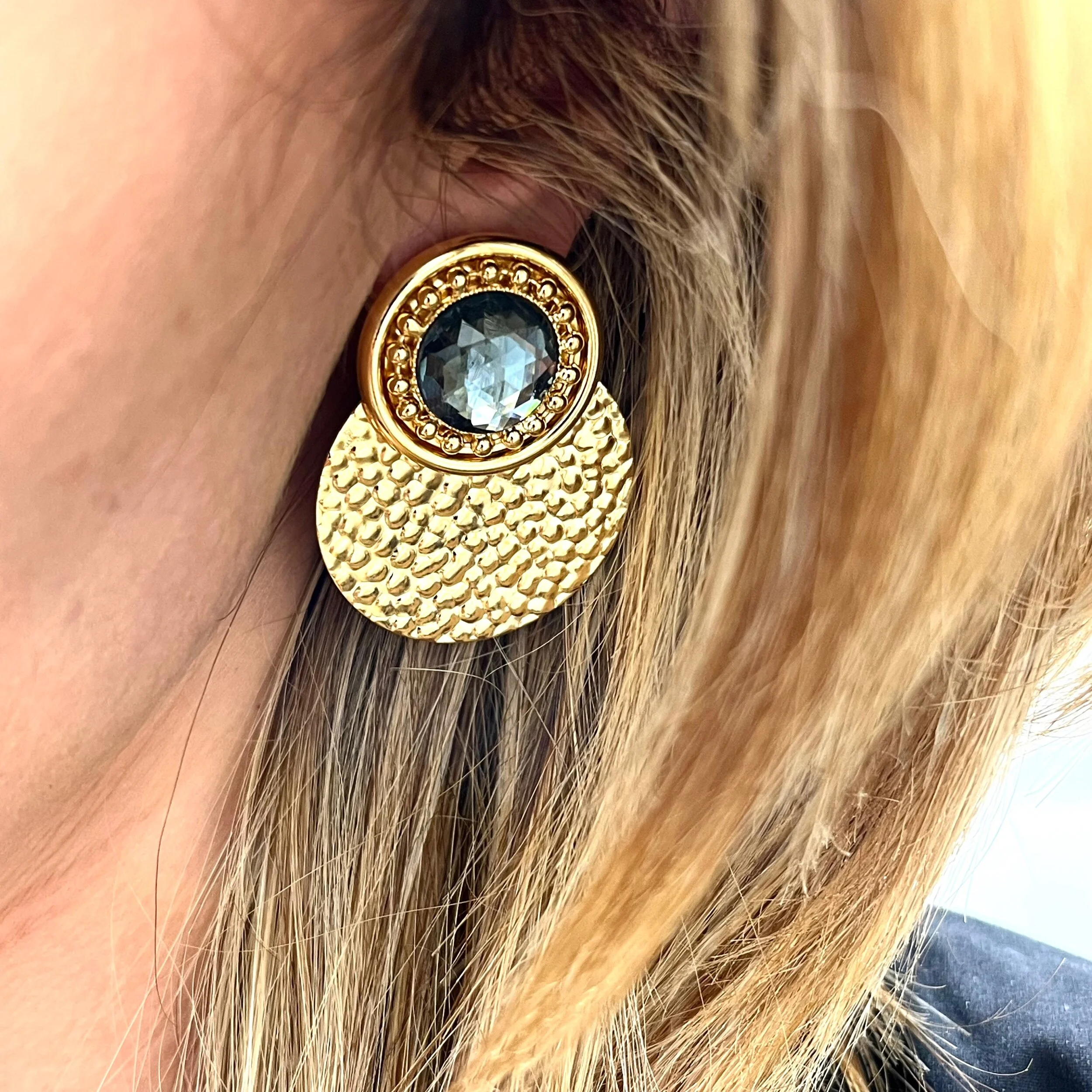 02BFB993-6B87-4E51-82D3-AAFE471DD87A