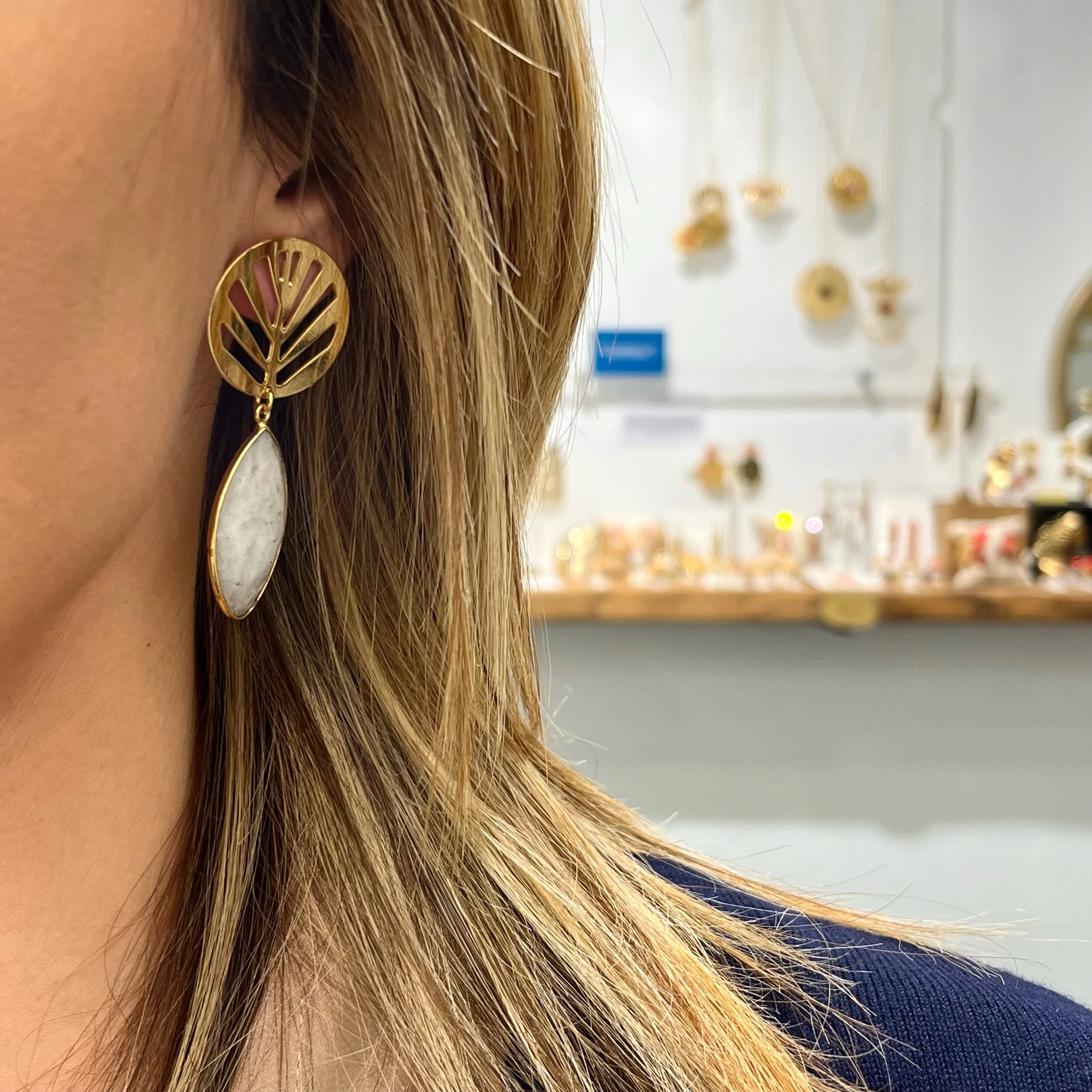 77BD2C7B-DCD6-41AA-A06D-A86261D9835D