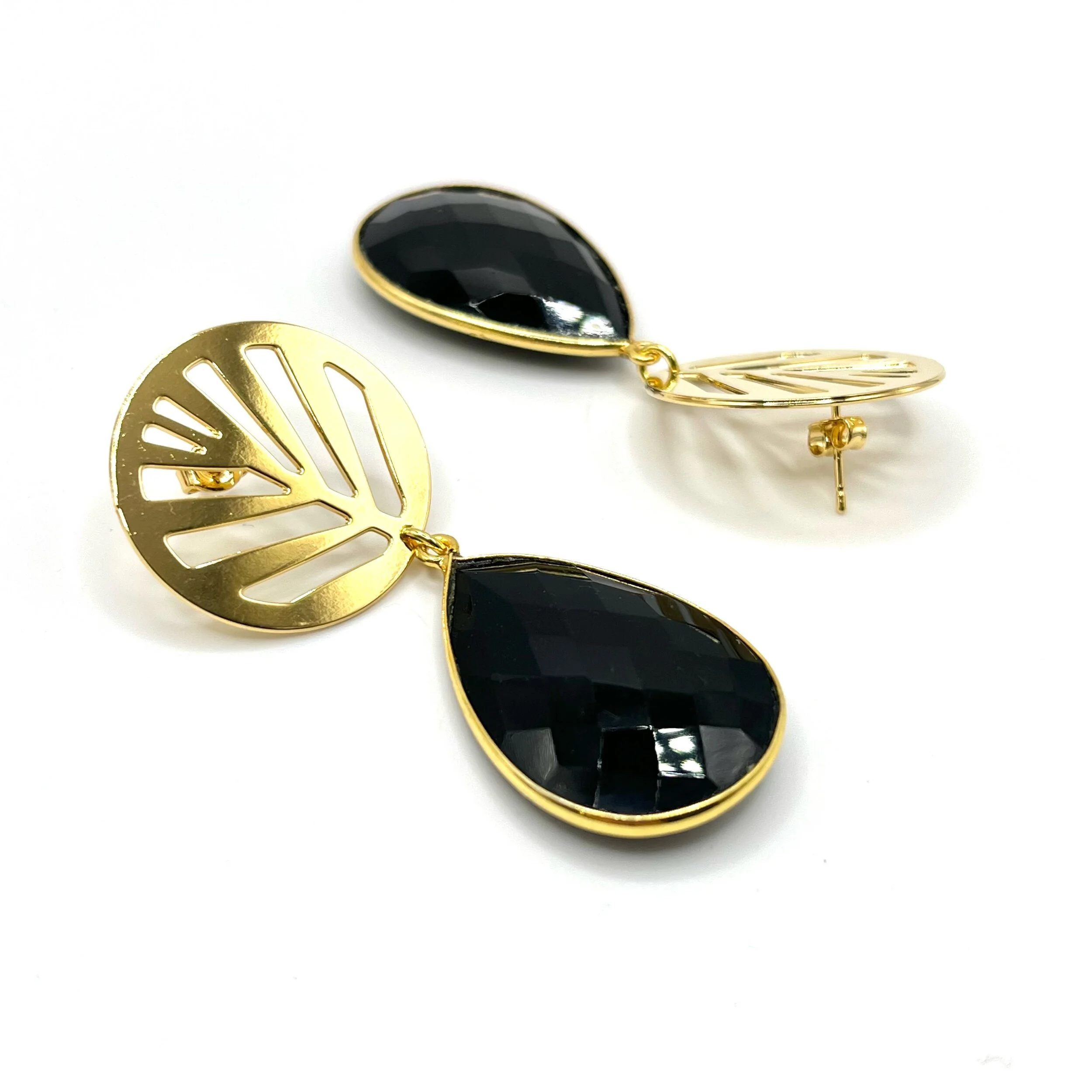 7C099D68-0C6C-48F9-83EF-9ABDCF47185D