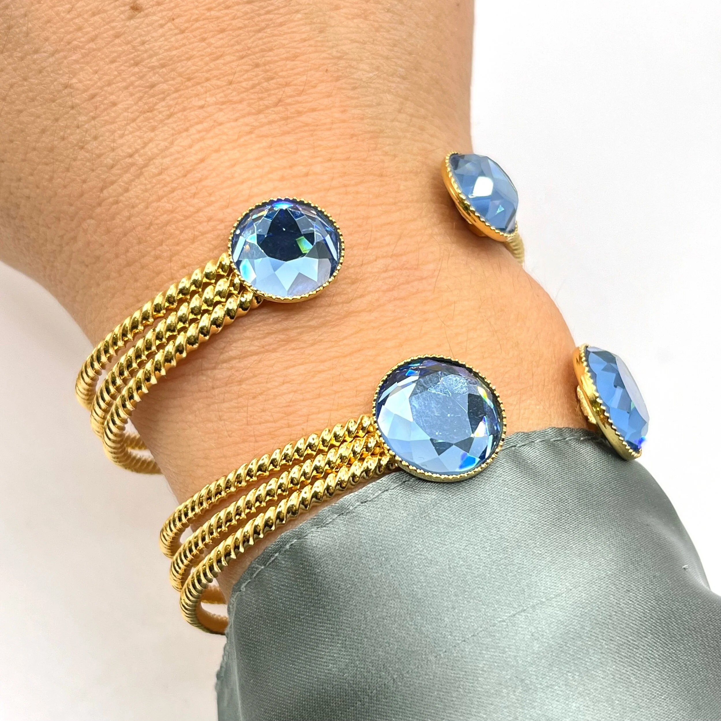 68DA7F0A-C523-402C-94AB-E606BE17BADF