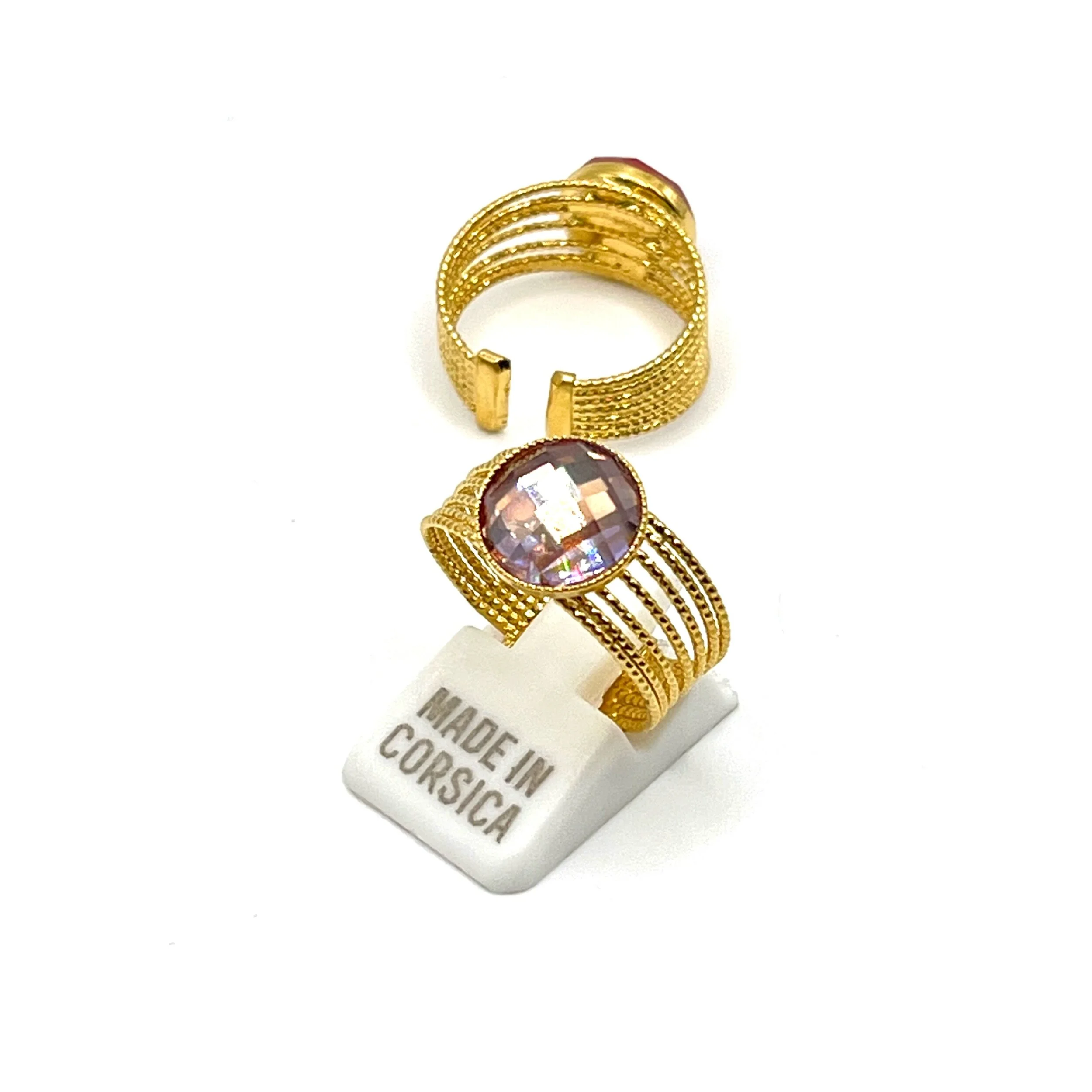 C8F7B51D-05D4-4308-81BA-0644E3EECA66