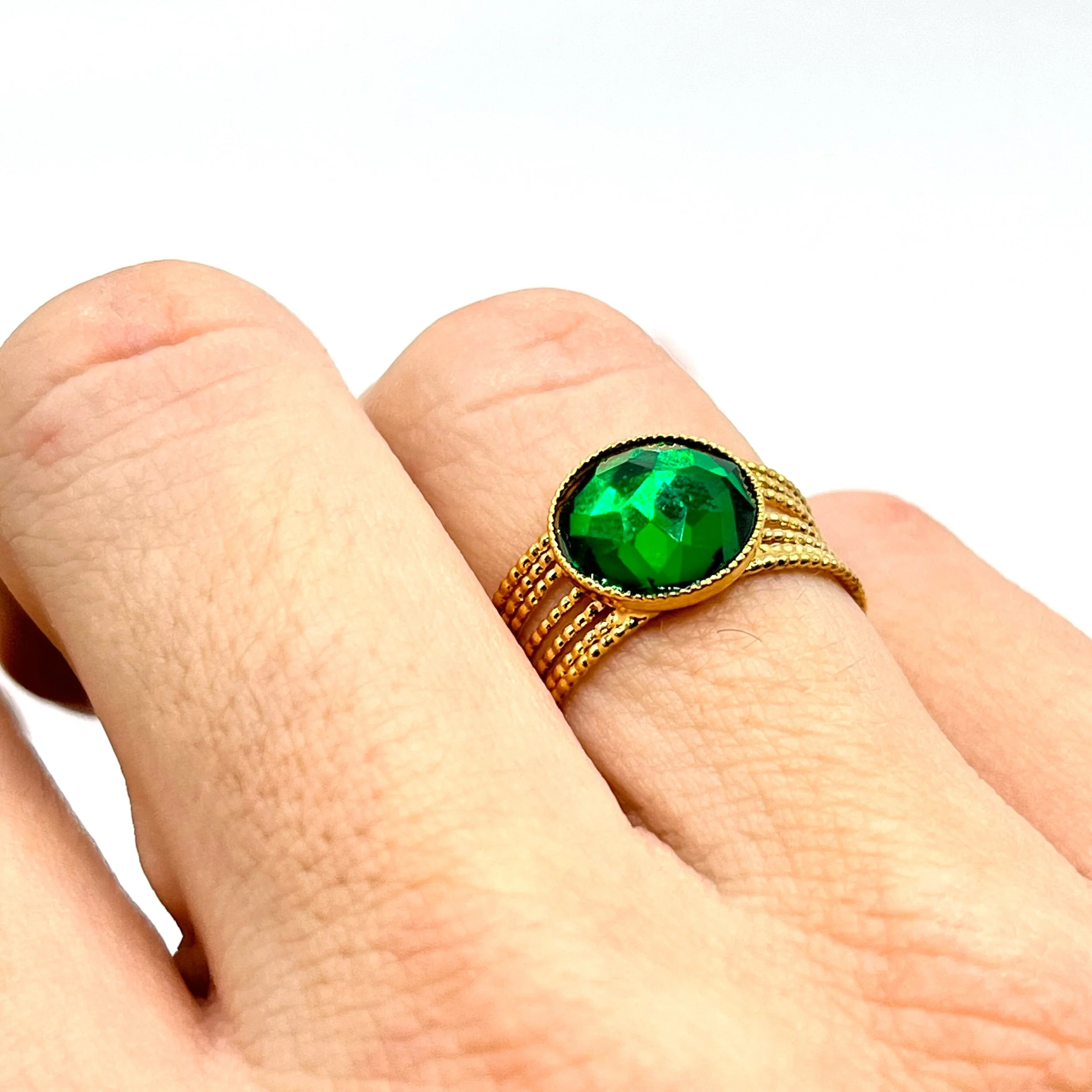 D49D49B6-5F7C-4C79-ADFD-1CD0002C4EA7