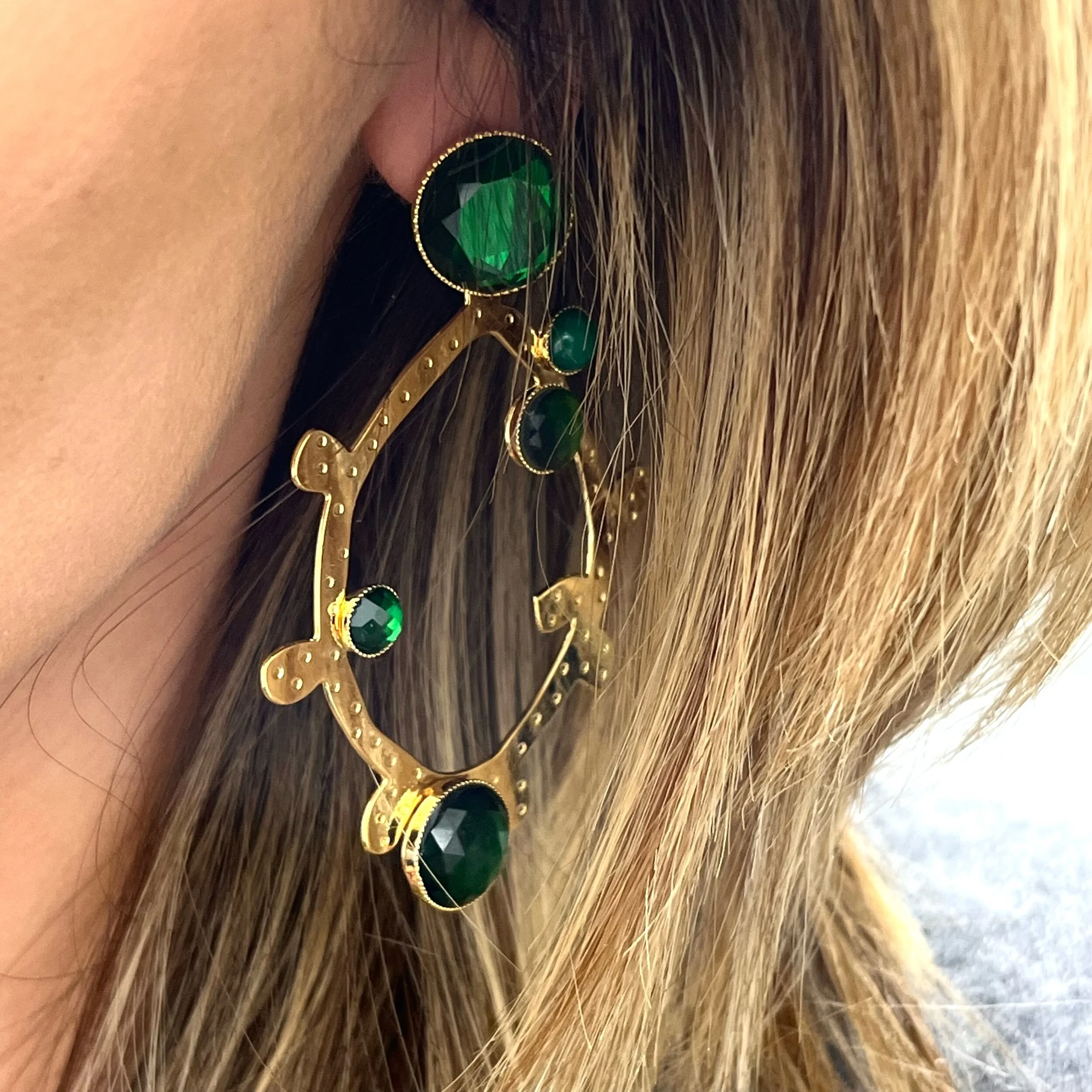 C64AB7CD-12AF-440A-9333-792F9E4C94F9