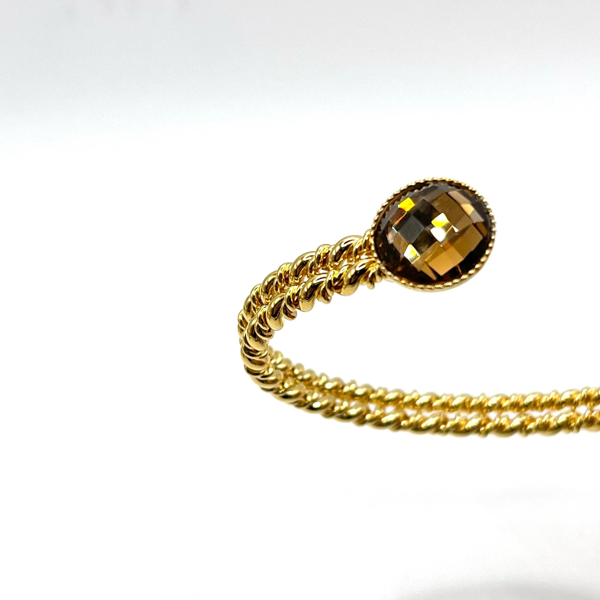 E3566F17-2C1E-4E84-9EC2-4DF8A46A561B