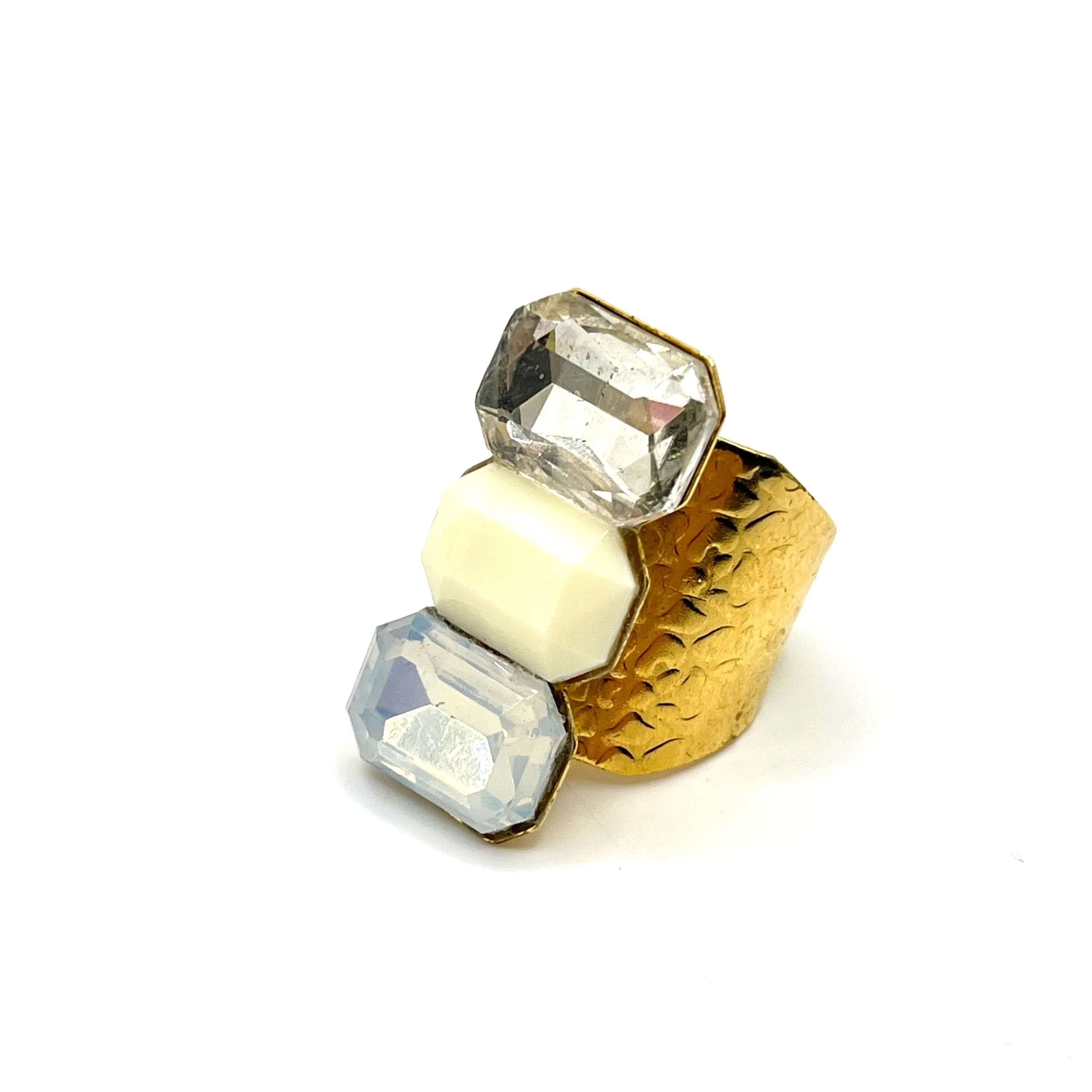 5E40BBF0-FD24-4CD8-A33A-AB08128CB74A