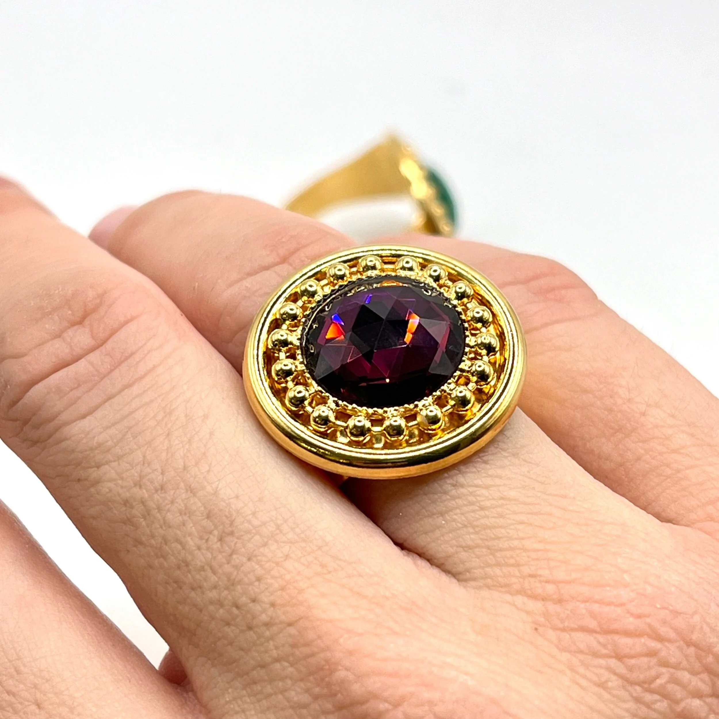 E4E93BF9-ECCE-4827-A5BF-FF312FC88377