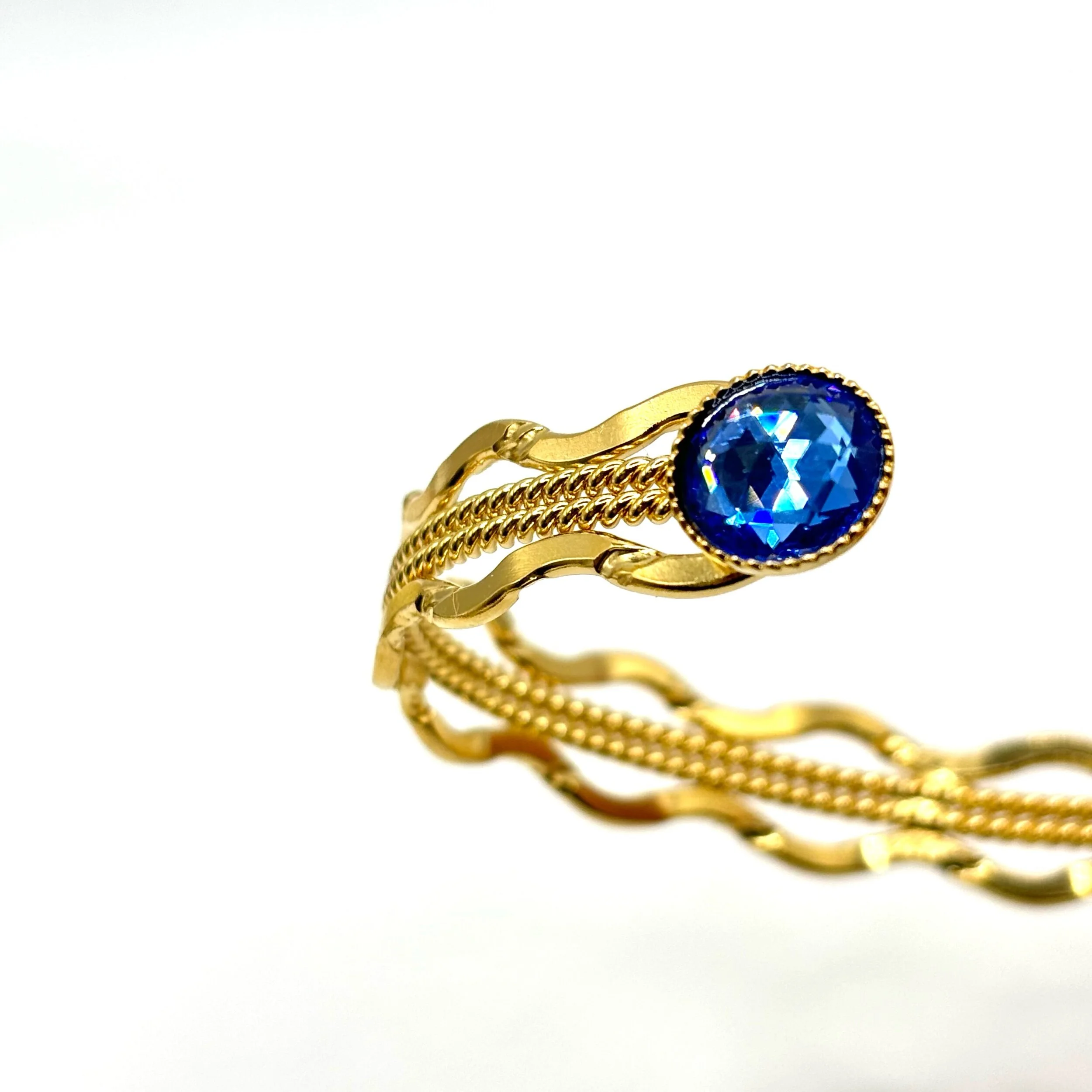 1C489AED-9088-4243-AE46-AAC6DDDDD922