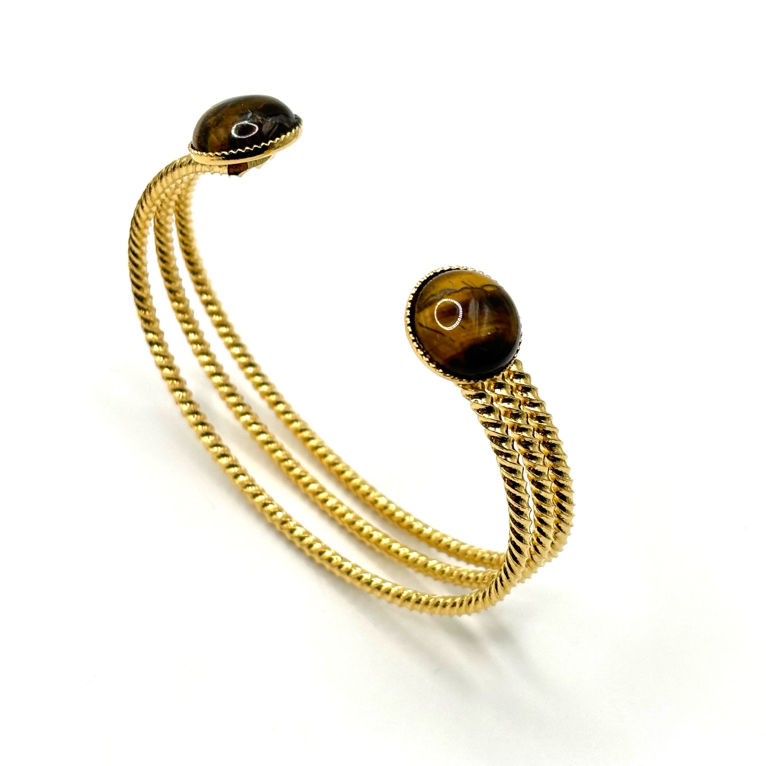 AB7FD72D-EDF3-4CC9-9C7D-A9720BD325E2