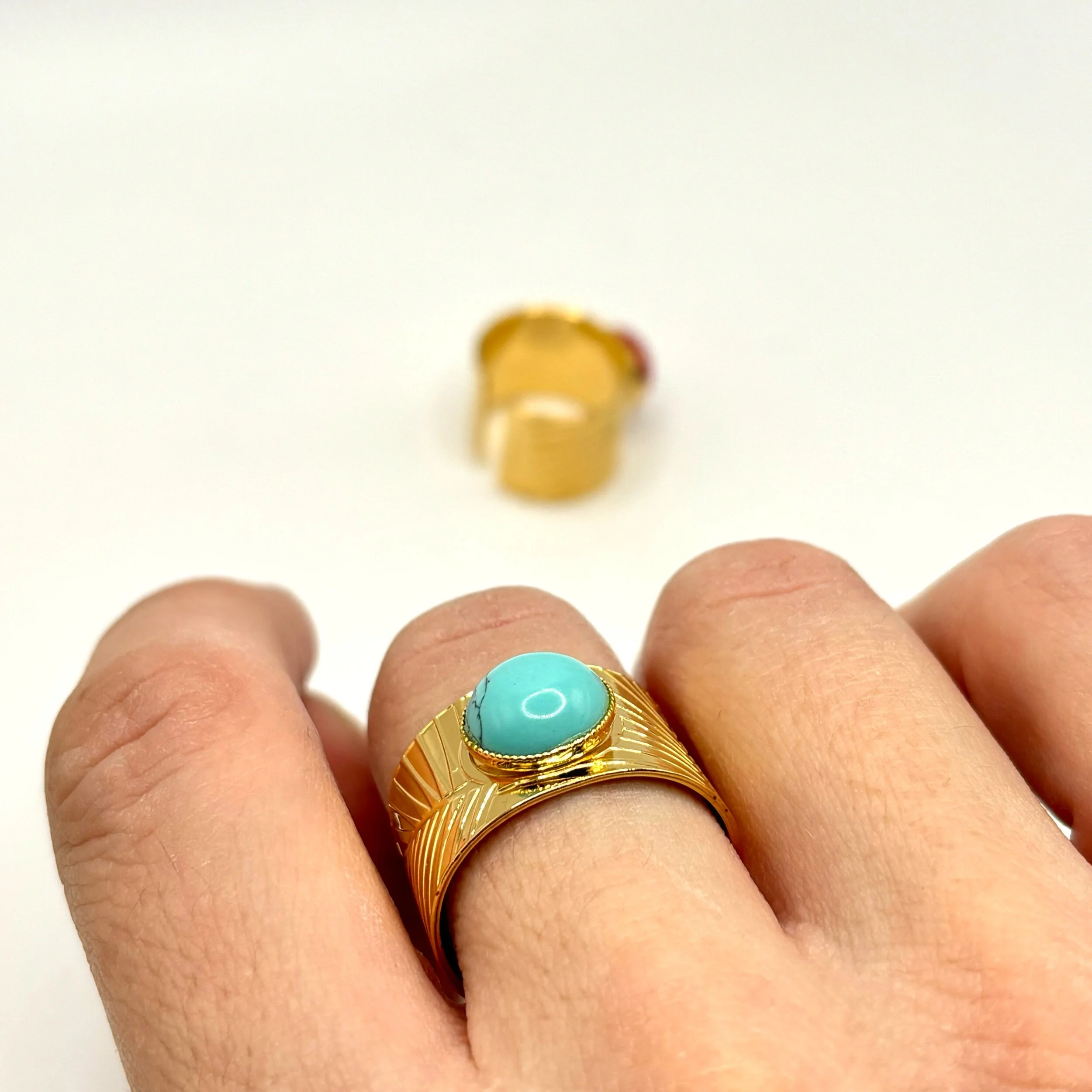 F4752A92-548C-4063-B354-2BC75E2AE746