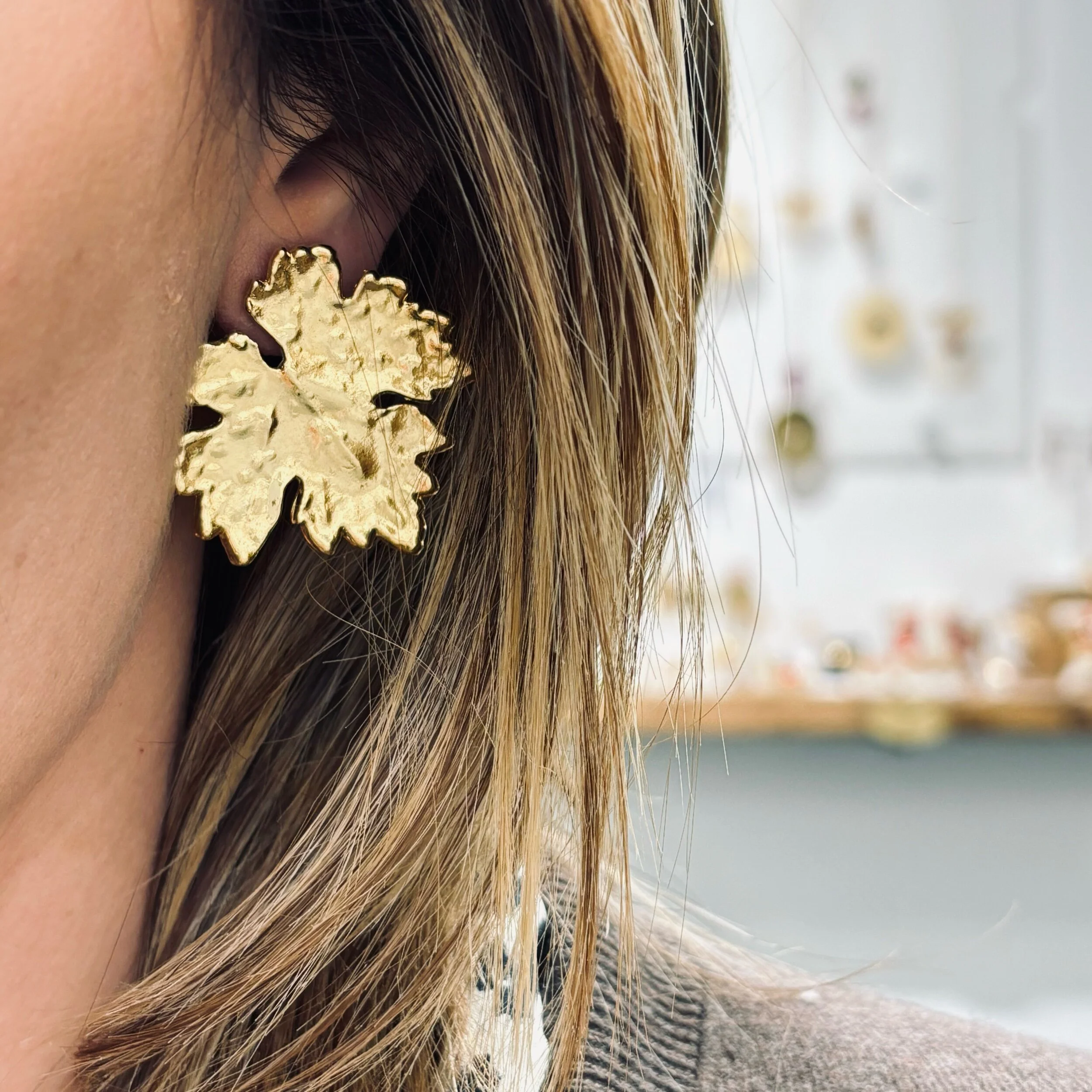 9B0DA93C-4B11-48FE-B739-84A142B459F7