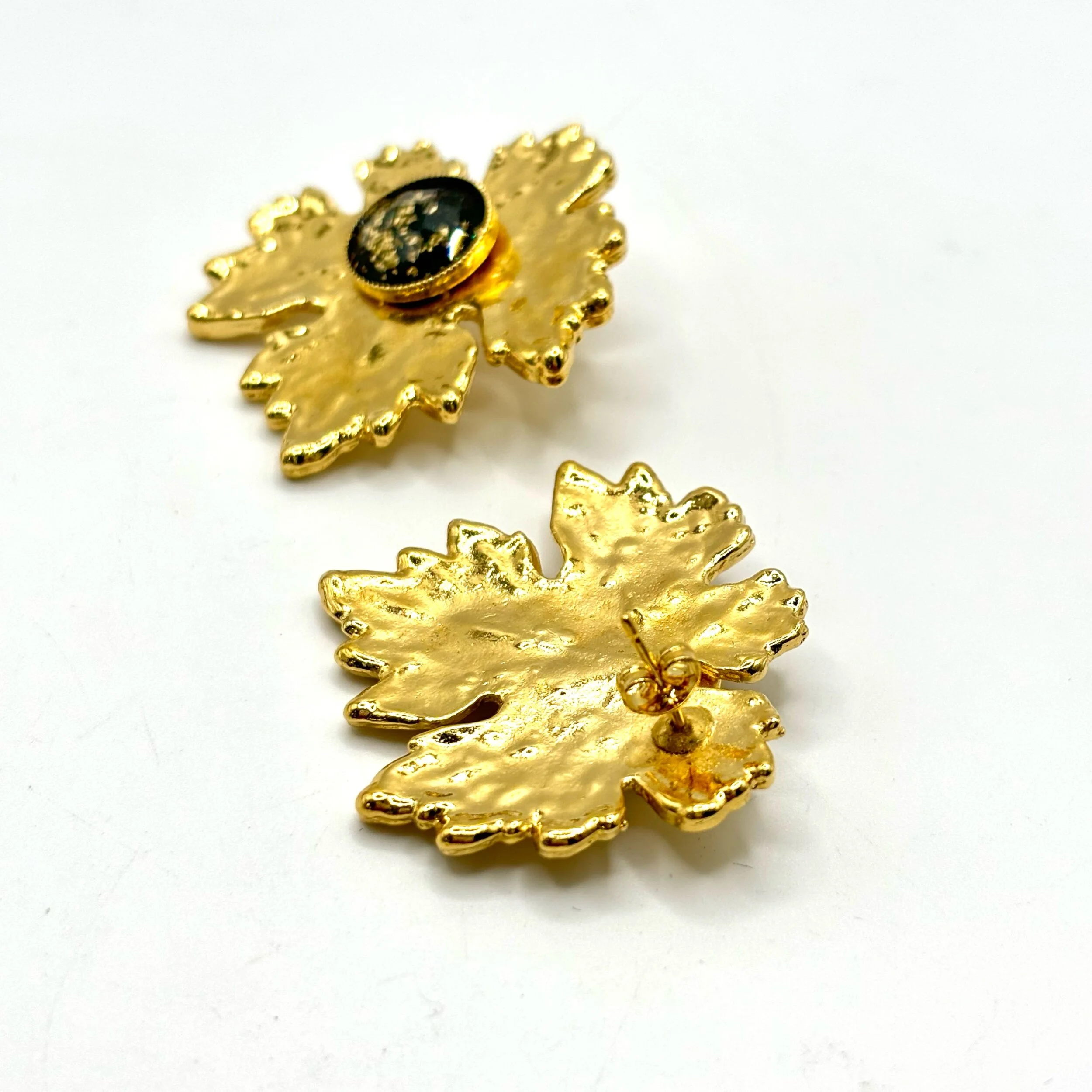 8ACC6CC2-24F8-43EE-9182-F5EC9EA3B464