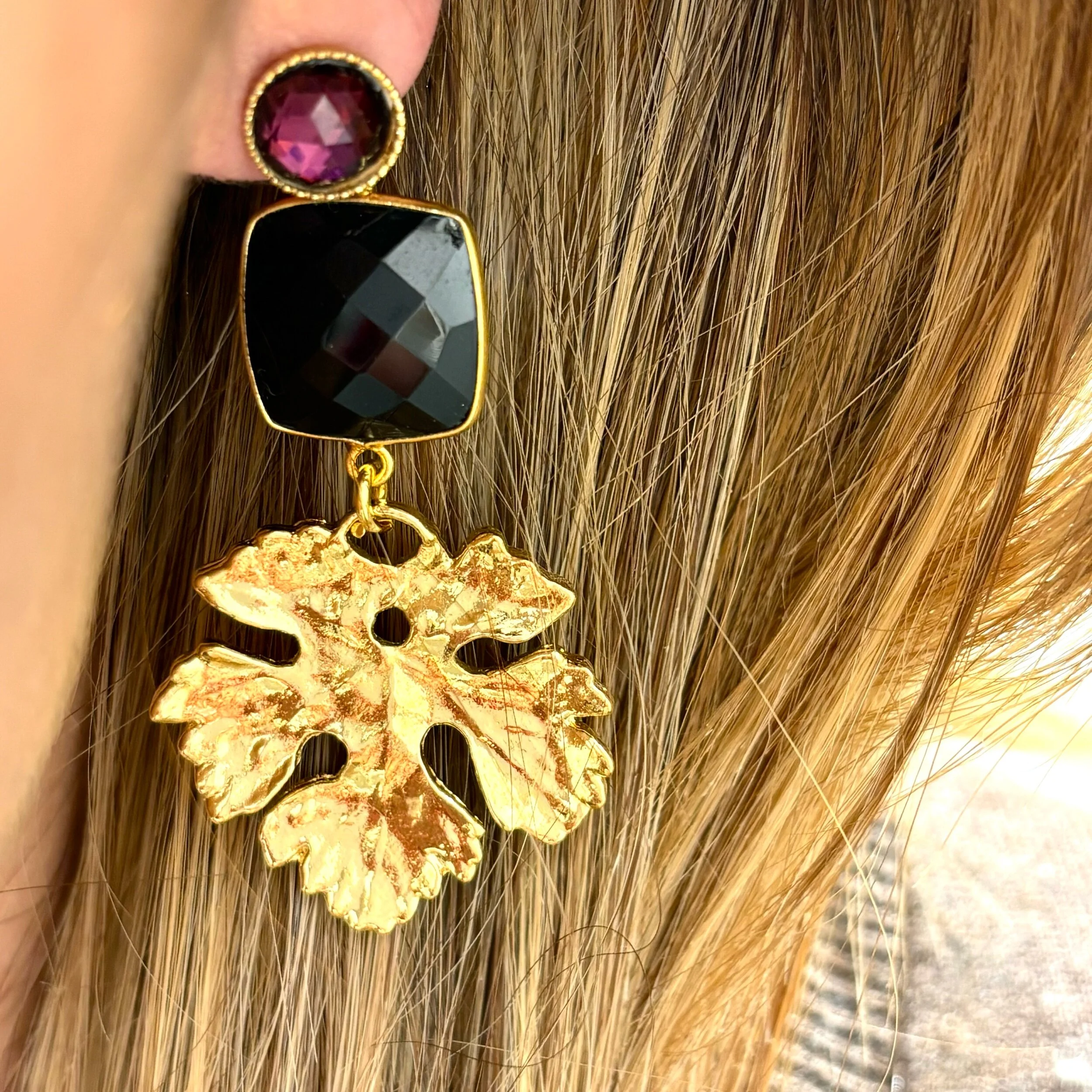 D56610F9-A2DF-4359-9889-7484F67100BB