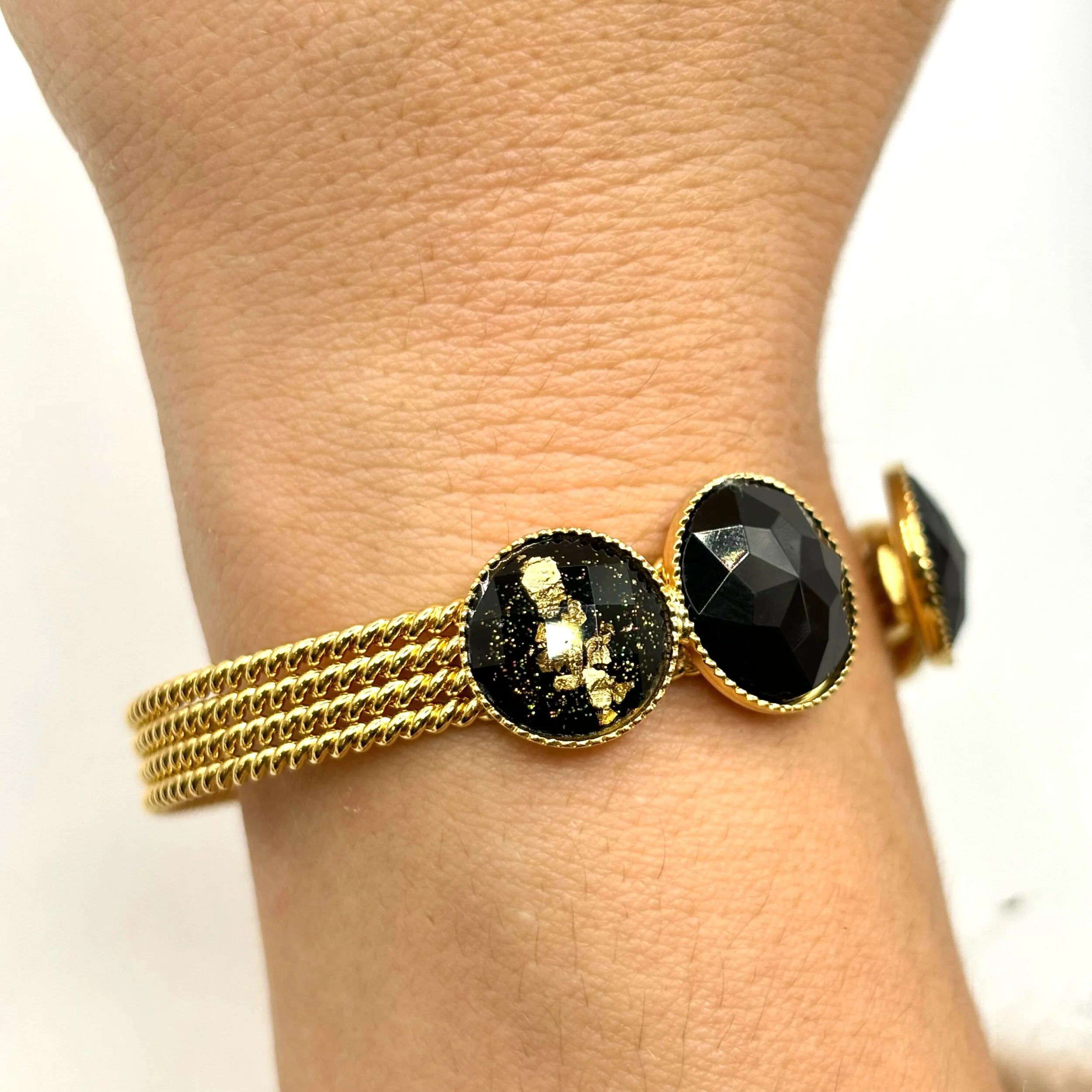 13378F4C-5ABE-4B62-8408-CF3129D4F6FB