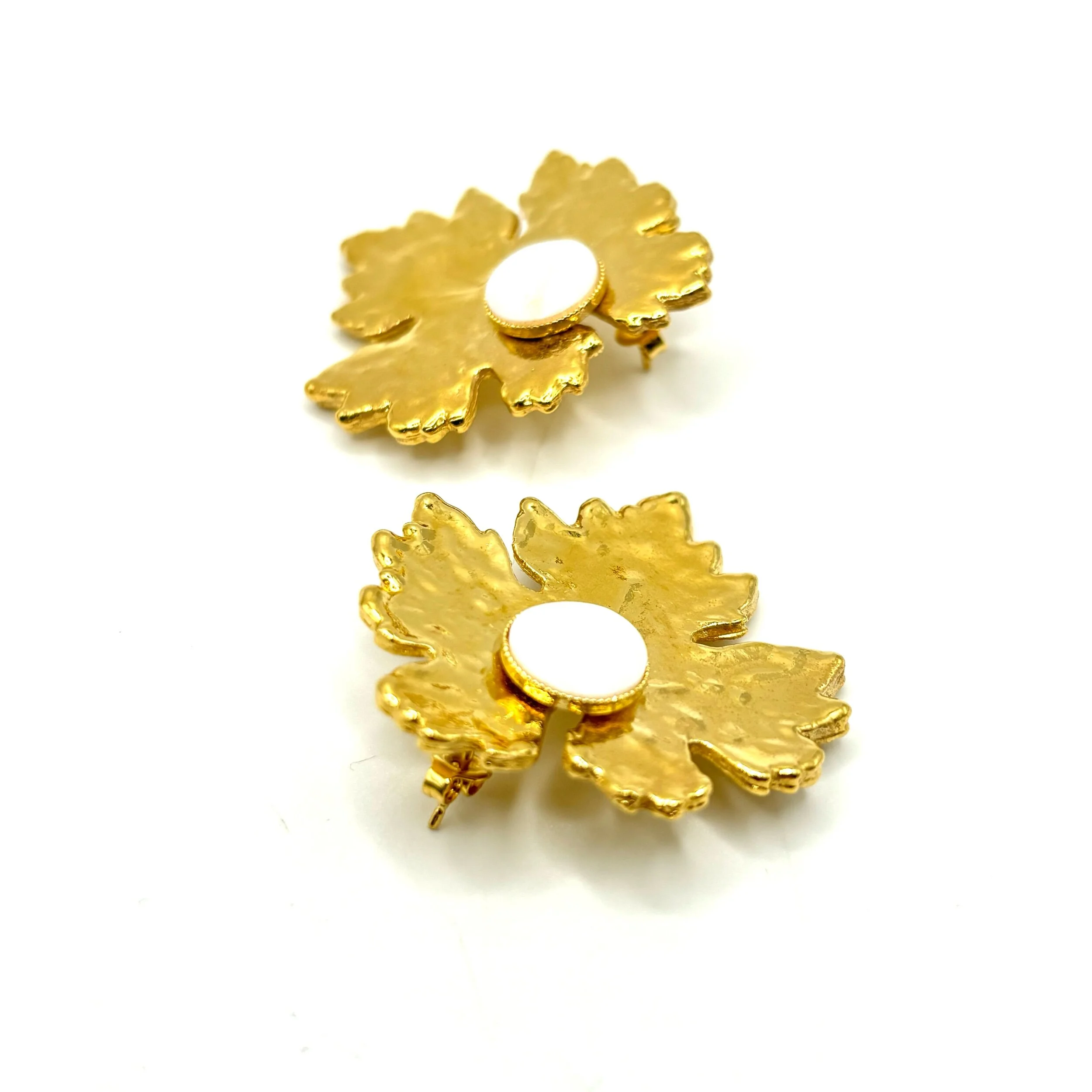 8AFE20BF-DB5F-46F3-9DAA-B4B848FC6D3F