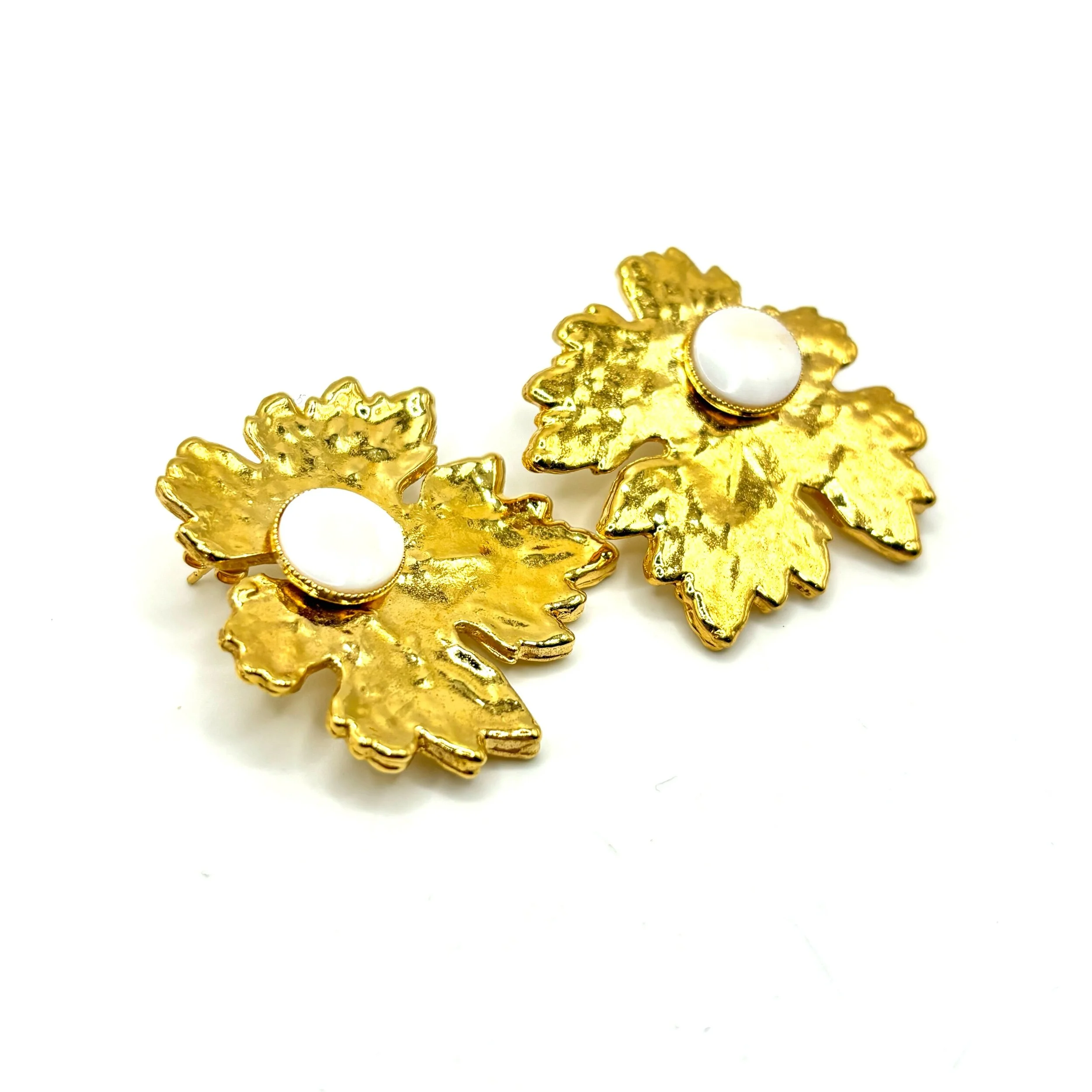 A22377C3-EAFF-44A6-99DF-EE2E50CFE65B