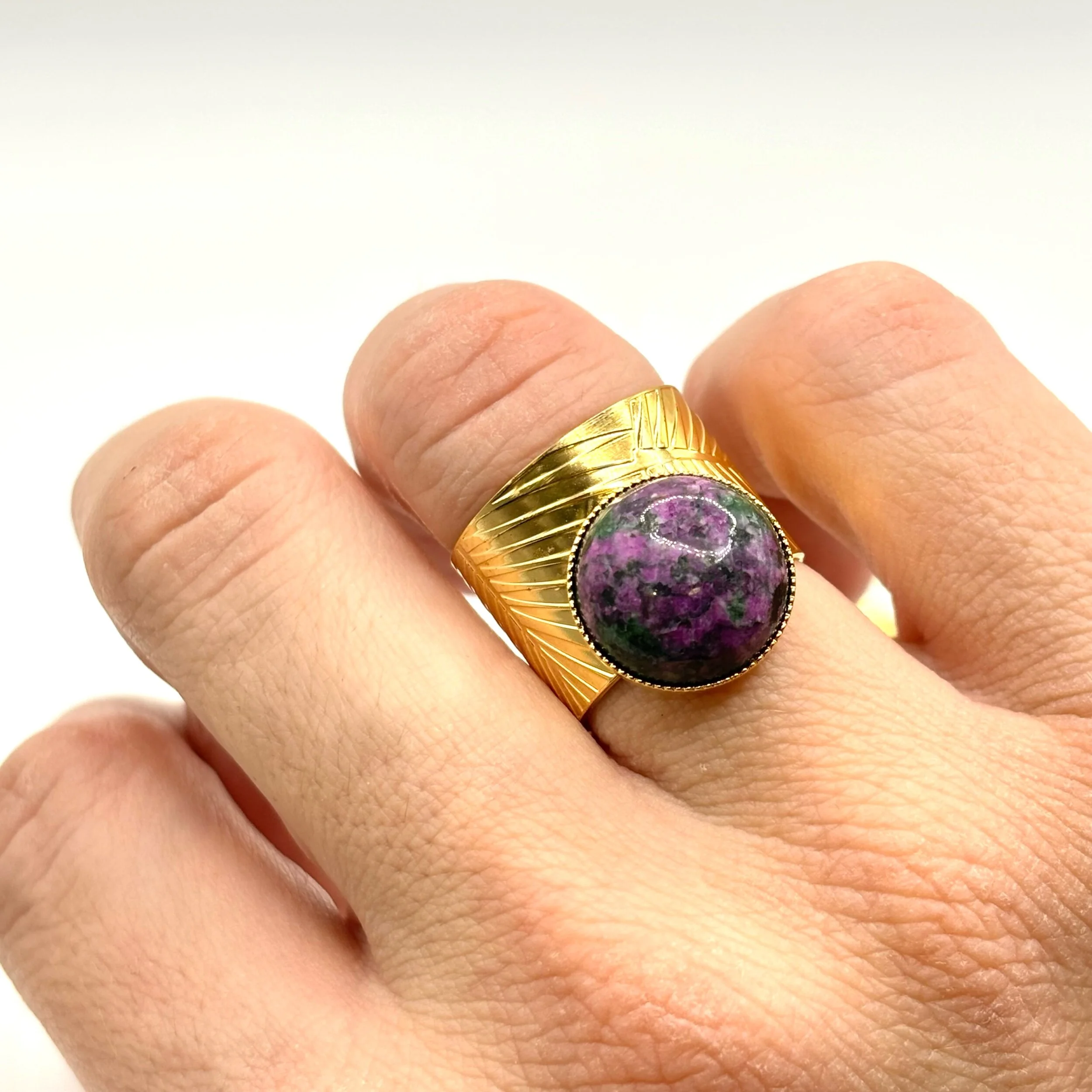 D1A18EC3-E03D-42C4-BCEF-AC8BF131A9BF