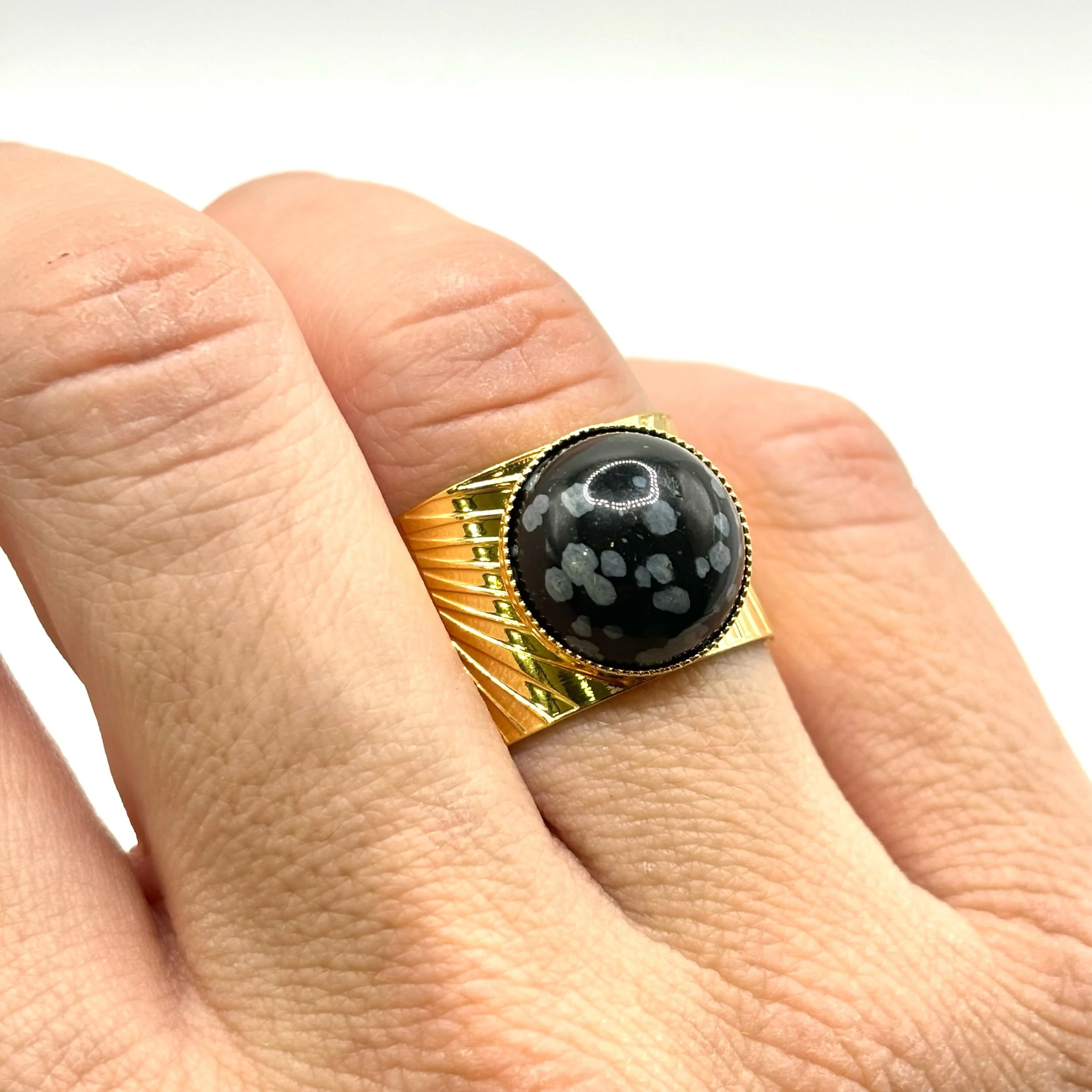 FBC04F59-0B96-491C-AF52-903F3A4C1A5D