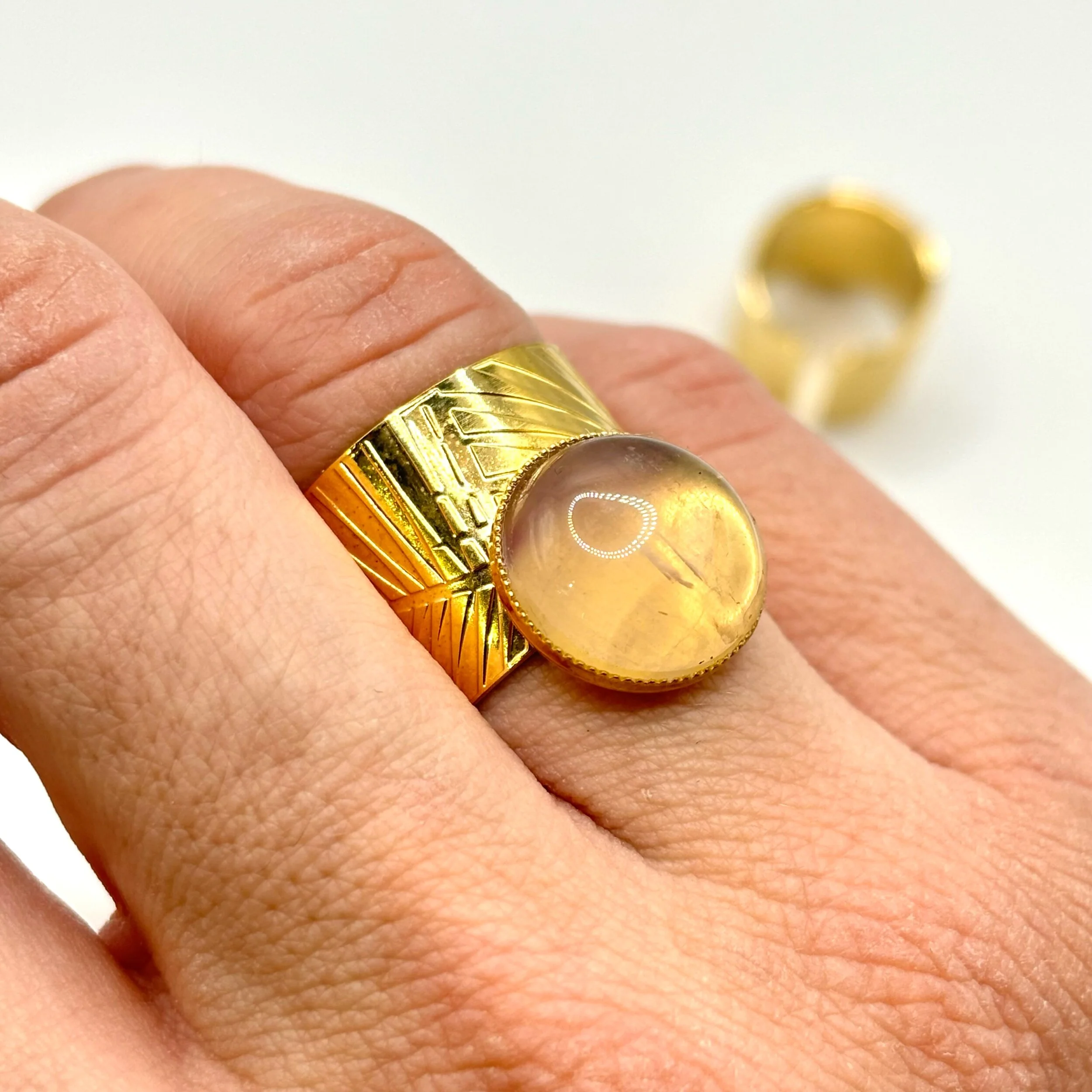 3351A17B-D103-4EBB-9A3B-73C4EC02CDEB