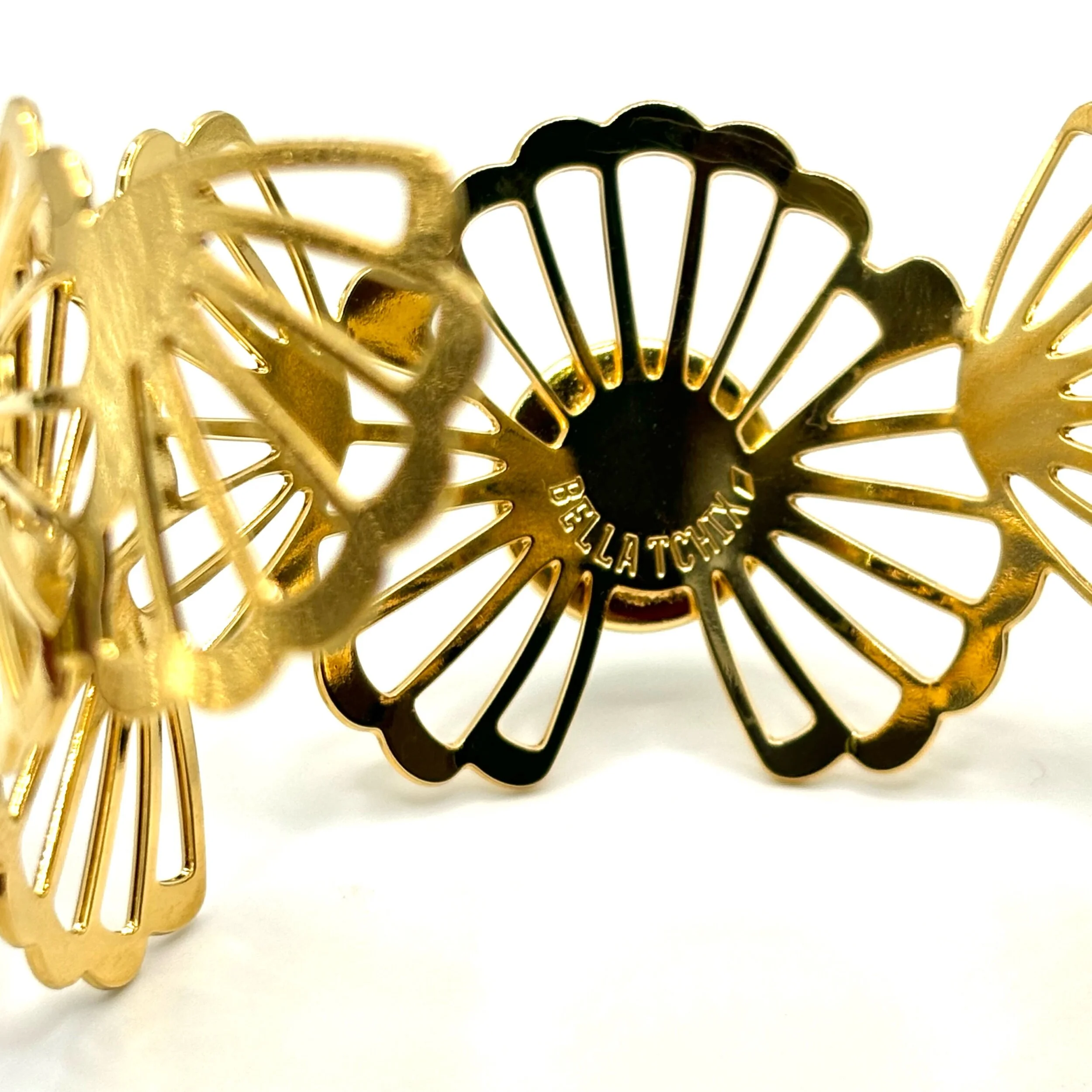 106E9FA2-574B-4932-AE54-A92084B44DDF