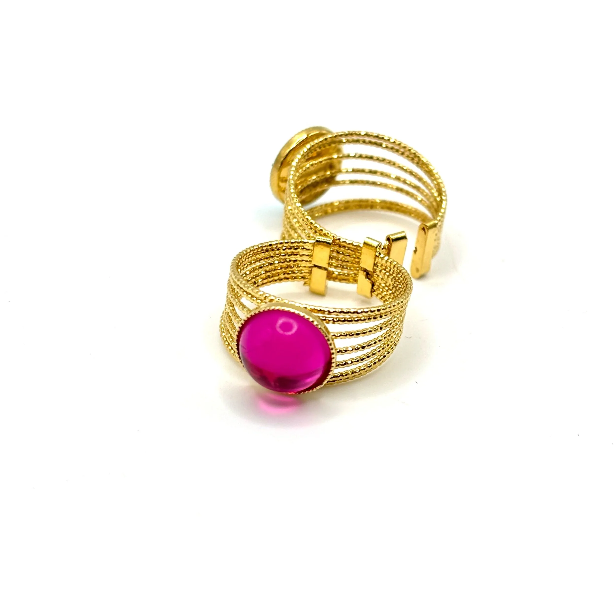 E9DA6879-1055-4963-BF64-60F0F70DC233