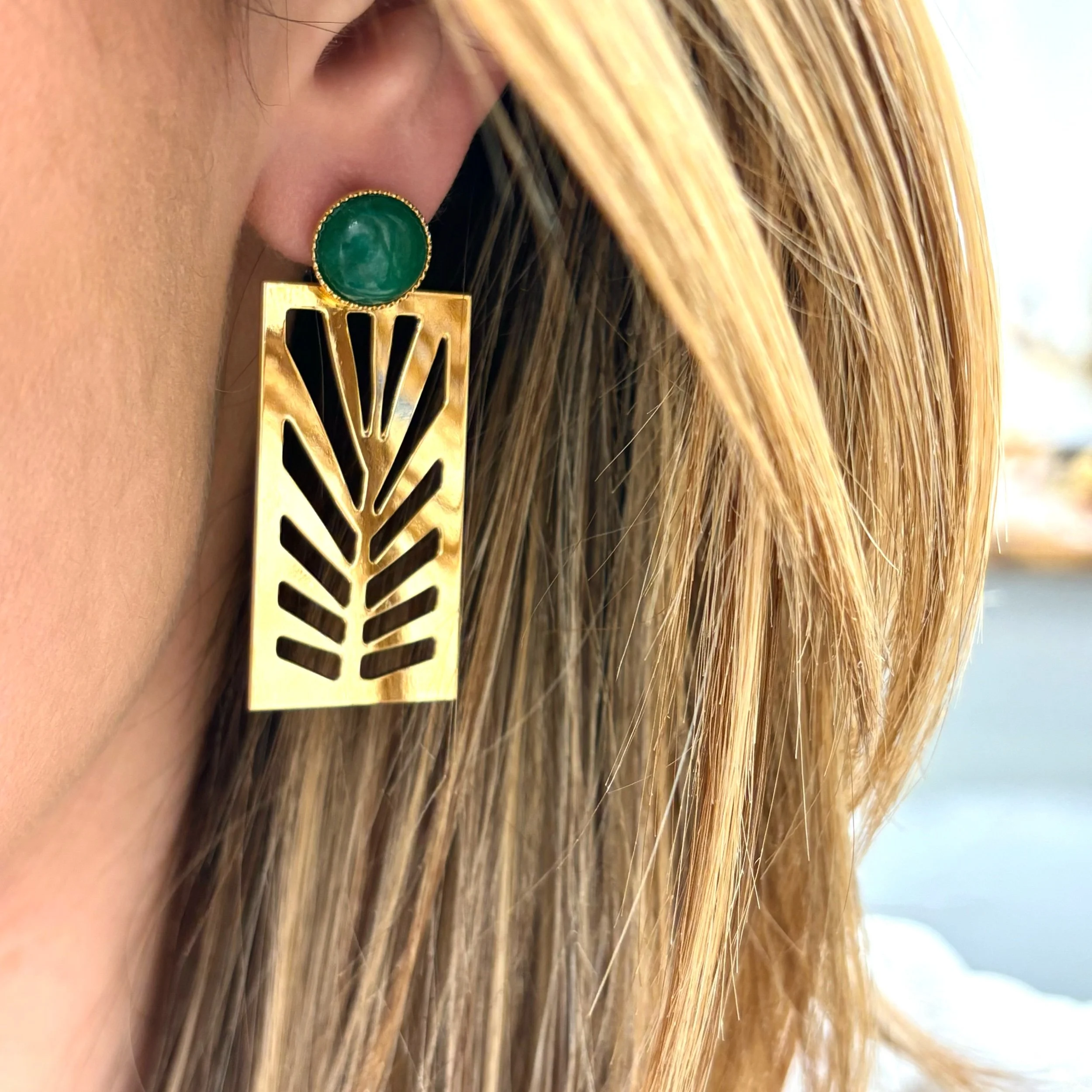 C2A62BA9-41E1-4A9A-8F22-1DA488879E27