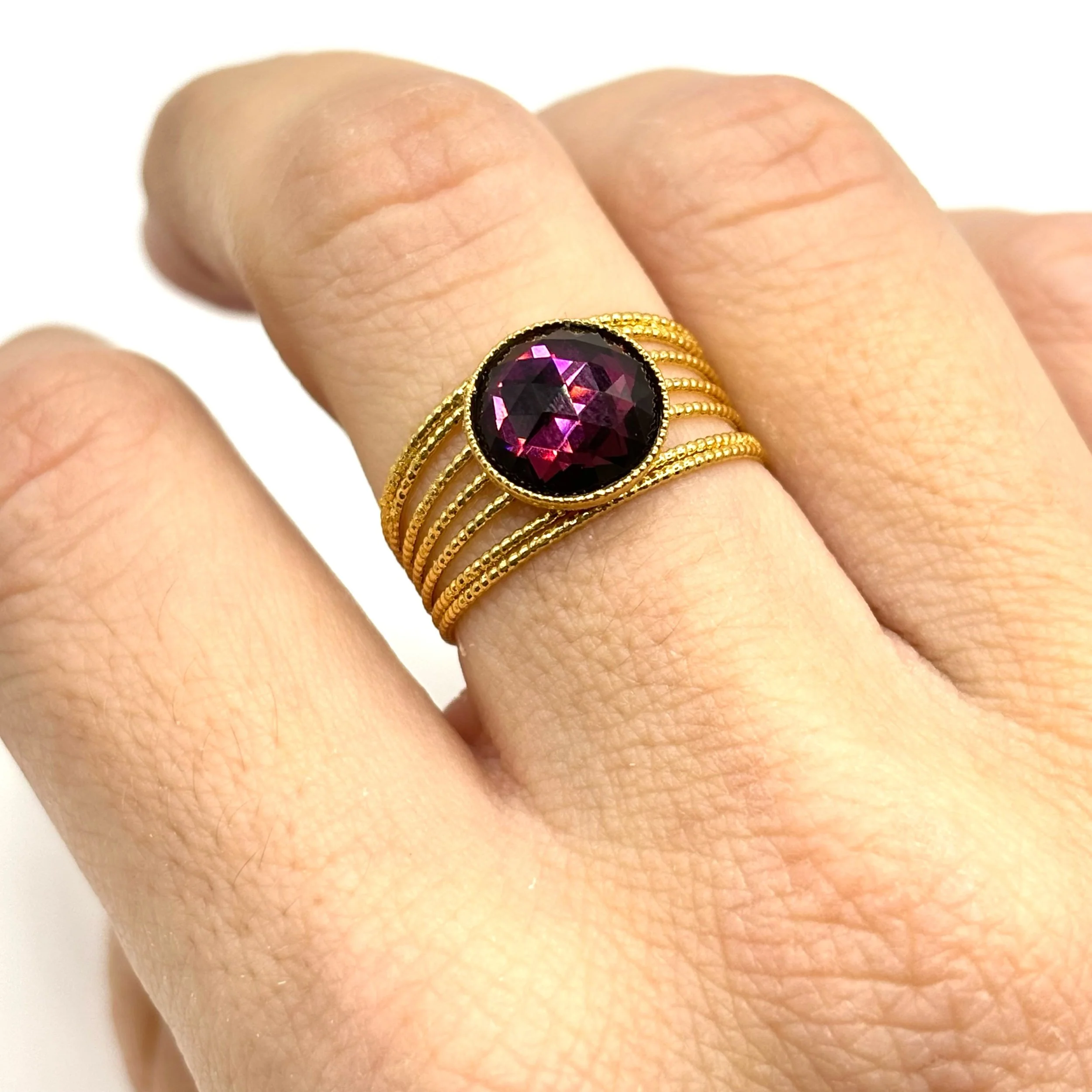 7CEDA90F-EBB9-4D5F-85C5-0F58A1392229