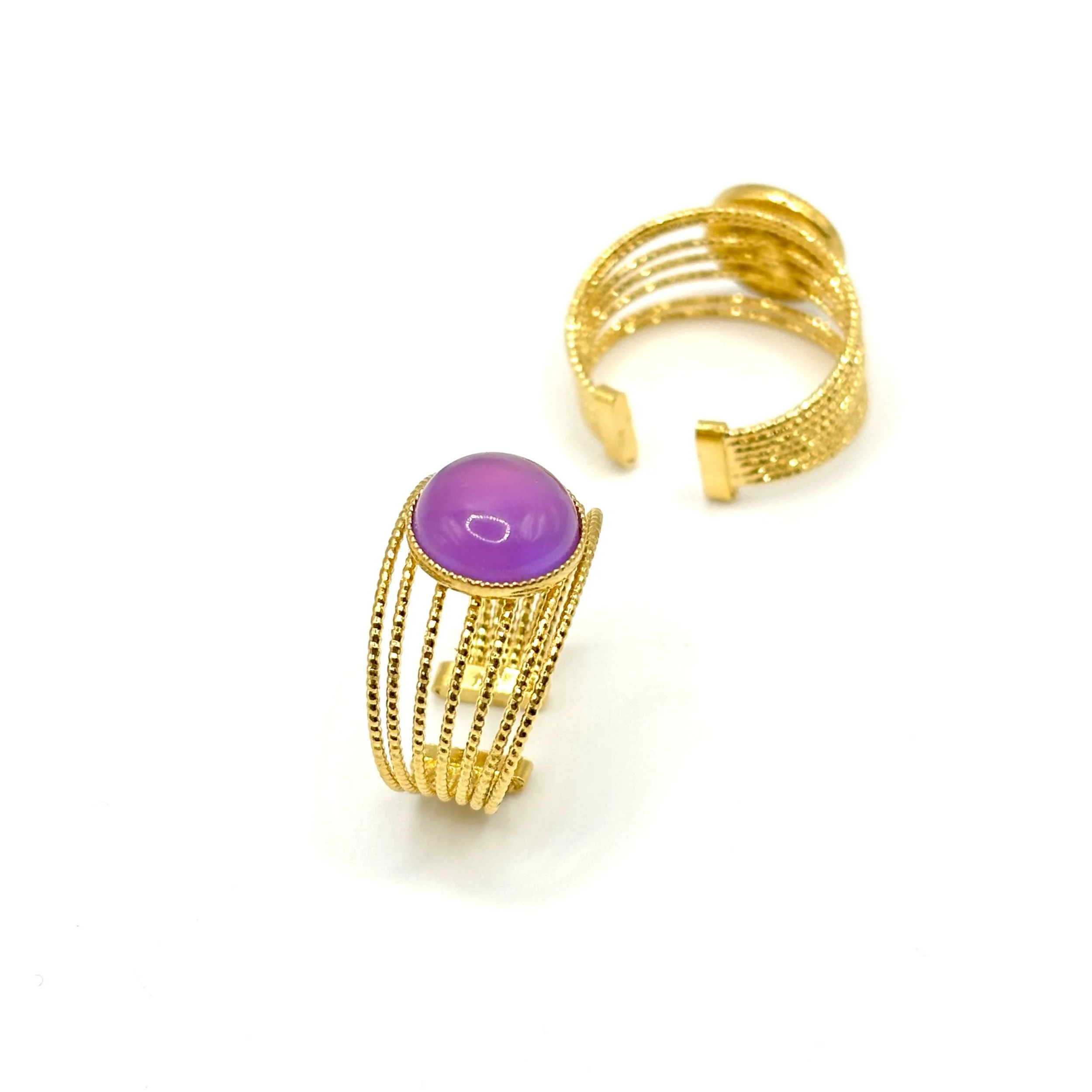 DED4B636-1AA4-4A8B-81CD-6F75771AF705