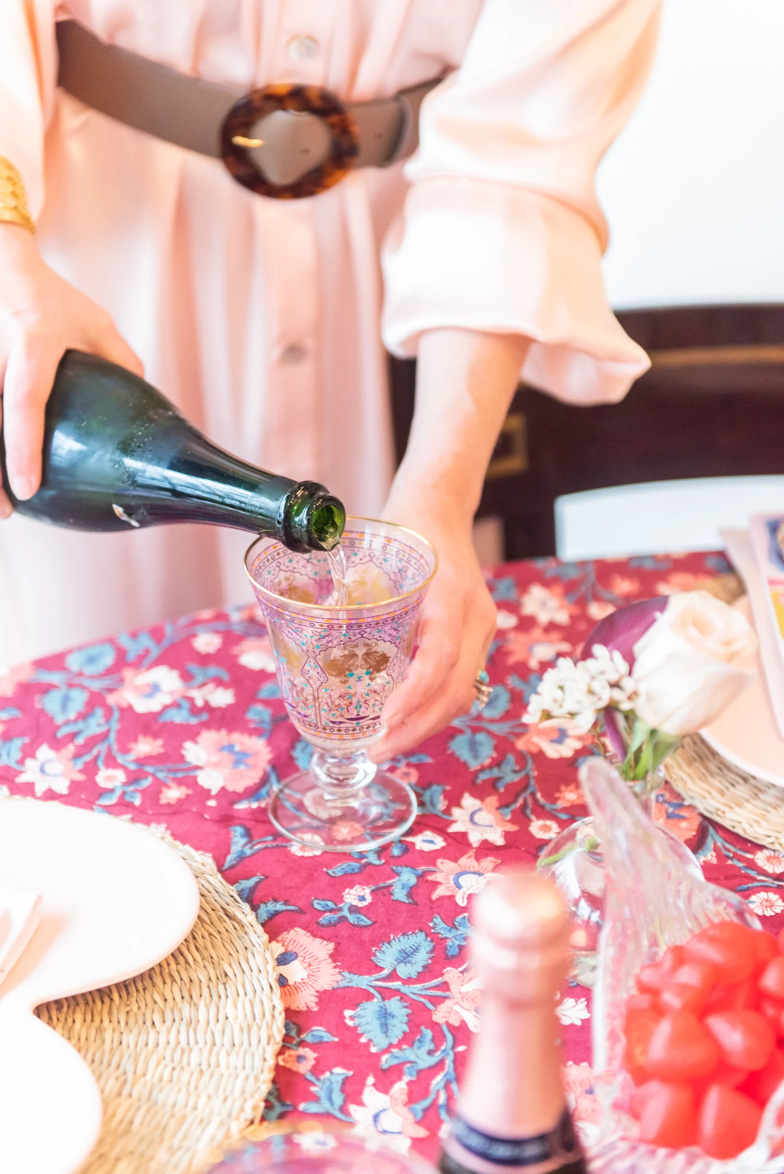 The Benefits of a Built-In Bar