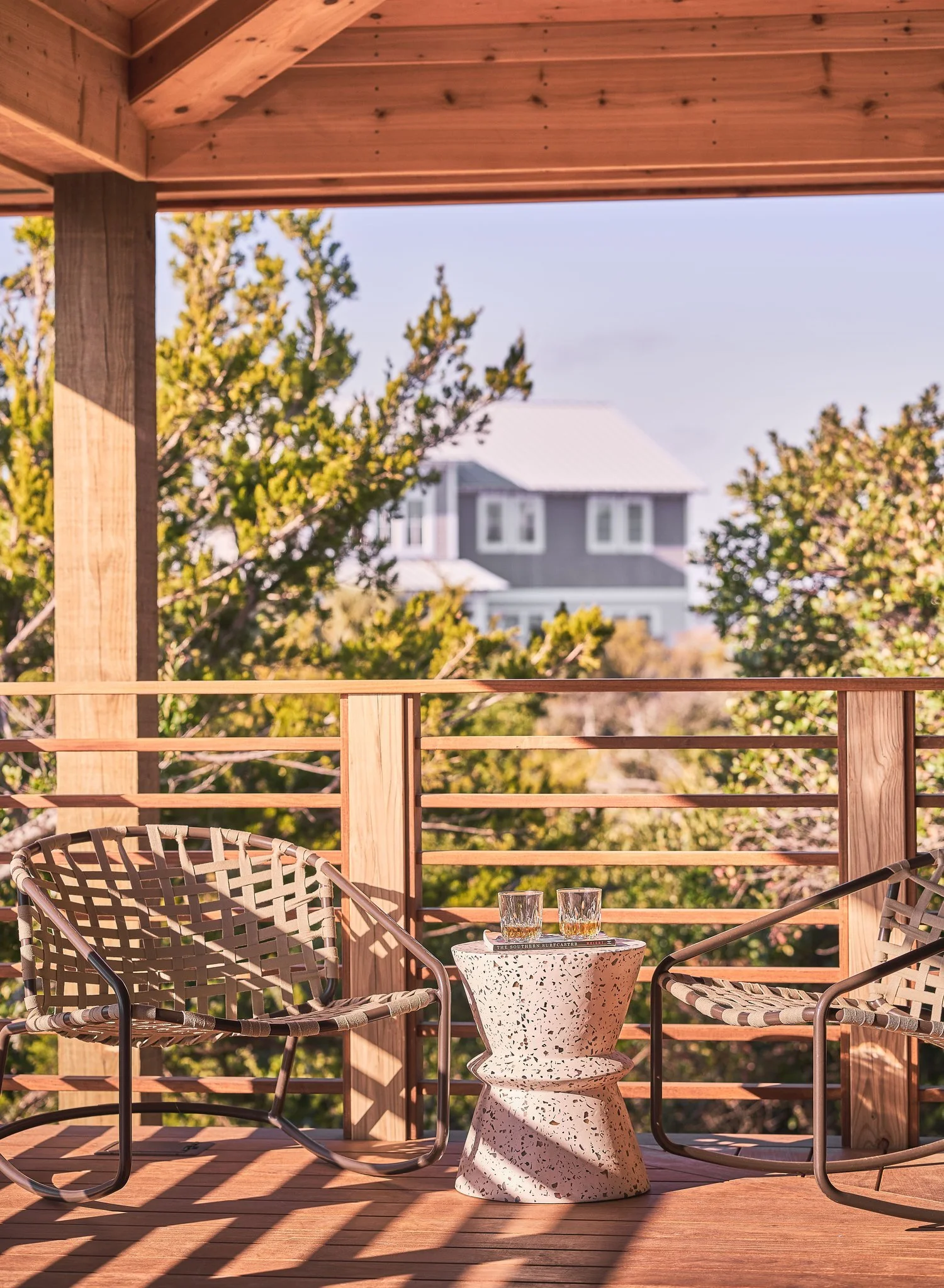 5 Tips for Entertaining Outdoors