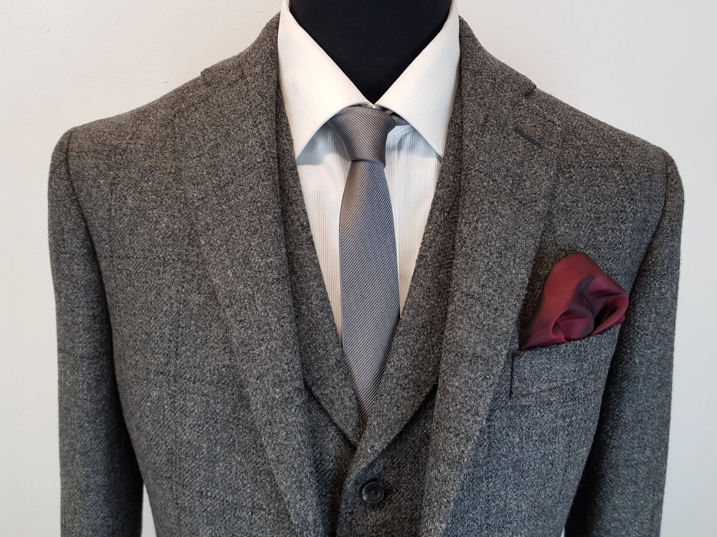 3 Piece Suit in Grey Check Cheviot Tweed