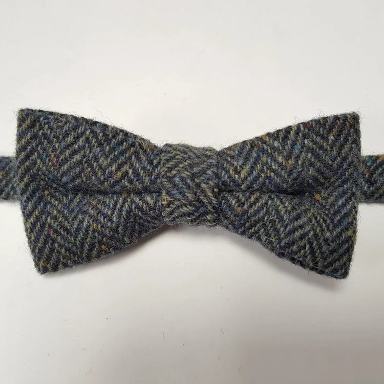 Tweed Bow Tie (4).jpg