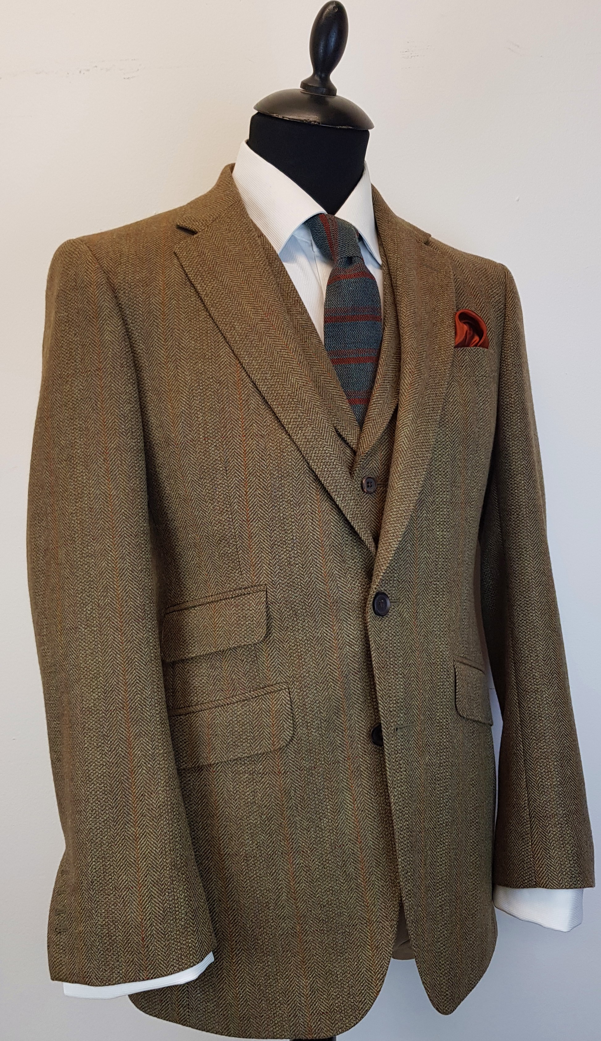 3 Piece Tweed Suit (6).jpg