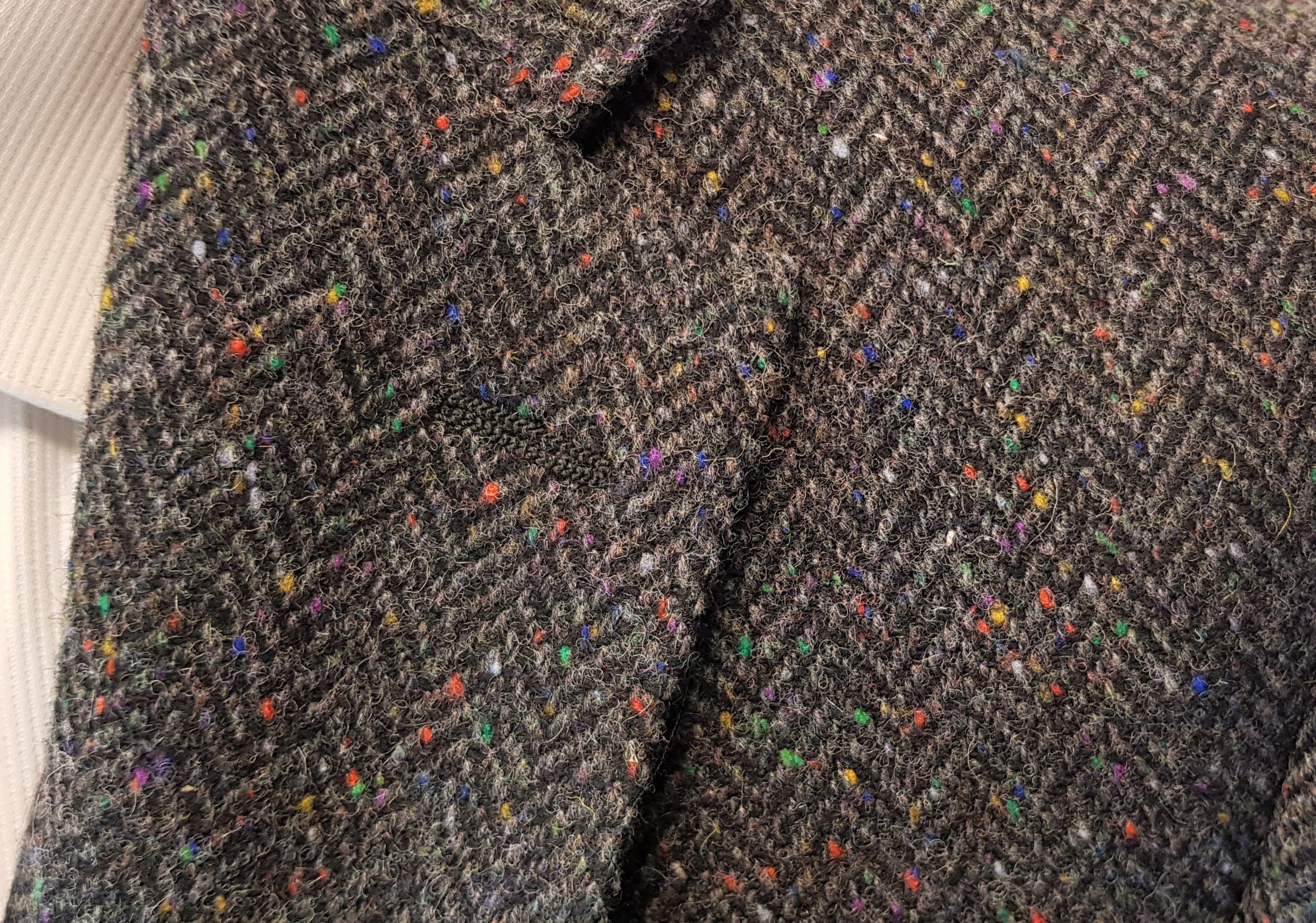 3 Piece Suit in Grey Herringbone Donegal Tweed — TWEED ADDICT