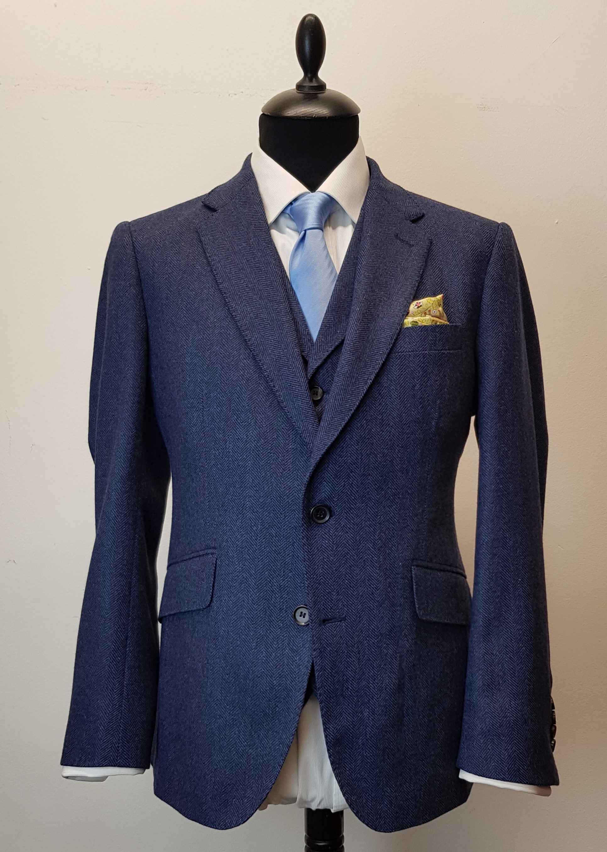 3 piece tweed suit in blue herringbone extra fine merino (3).jpg