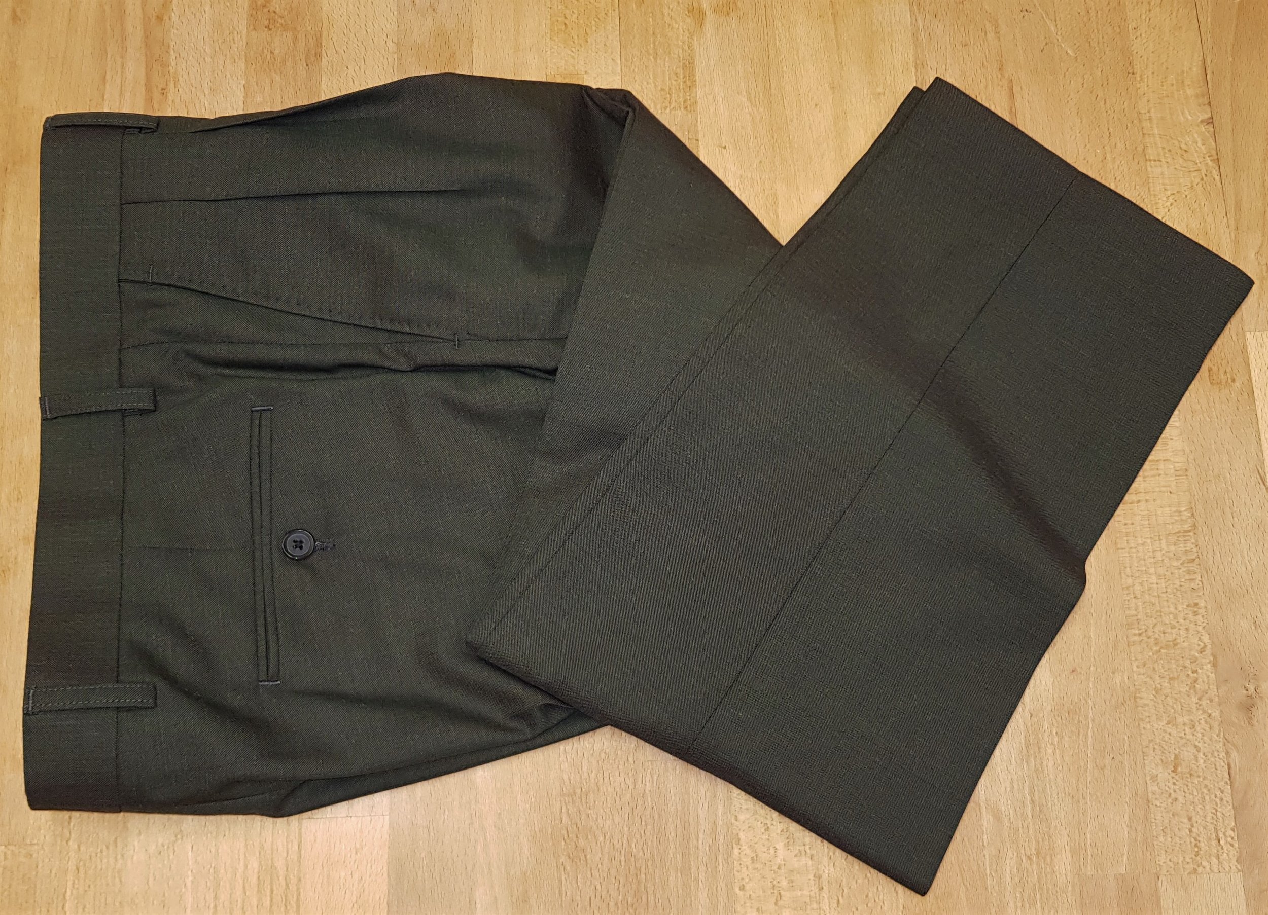 Two Piece Suit in Holland and Sherry Sharkskin — TWEED ADDICT